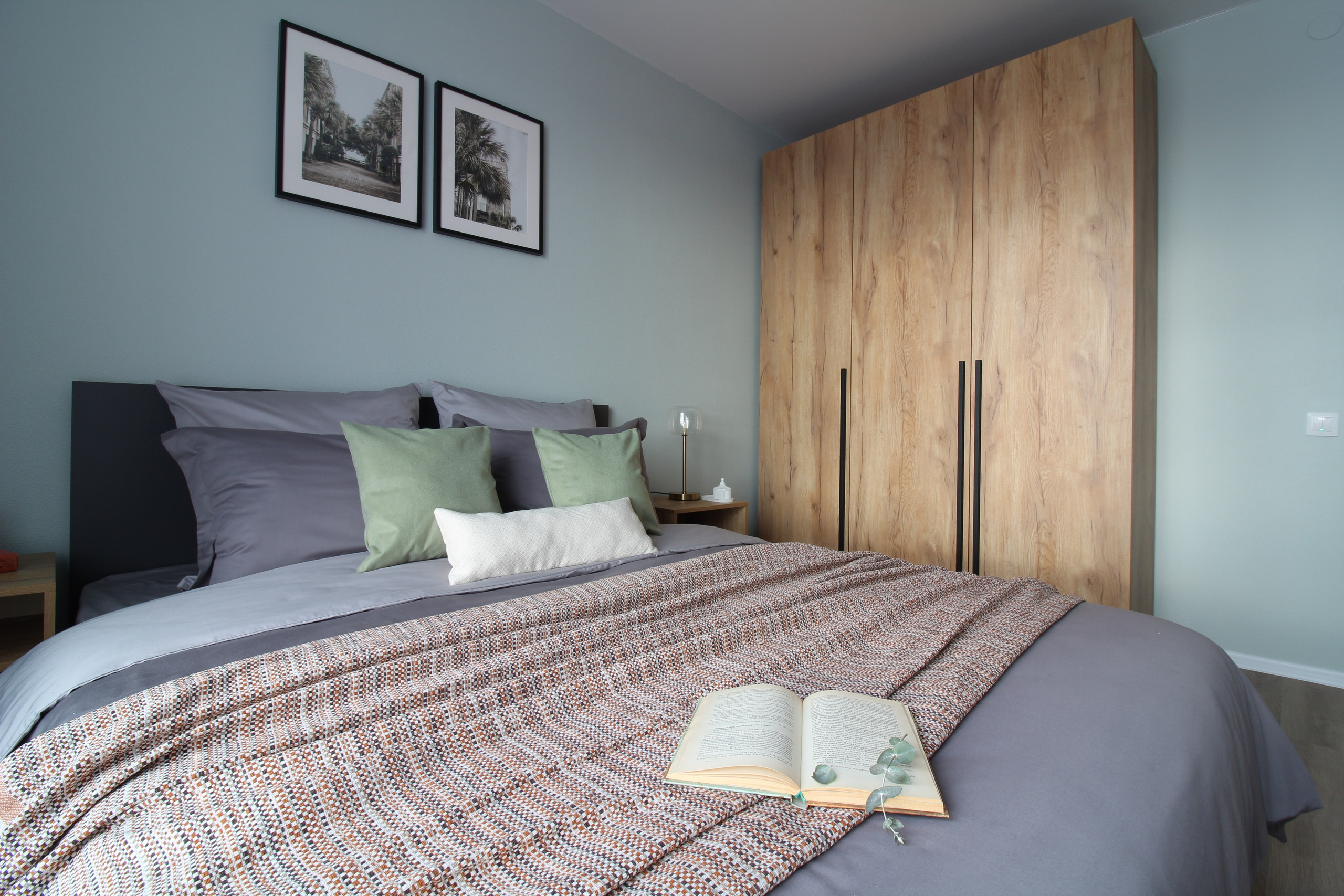 Г. Екатеринбург, пер. Полимерный. Хоумстейджинг и дизайн. Екатеринбург