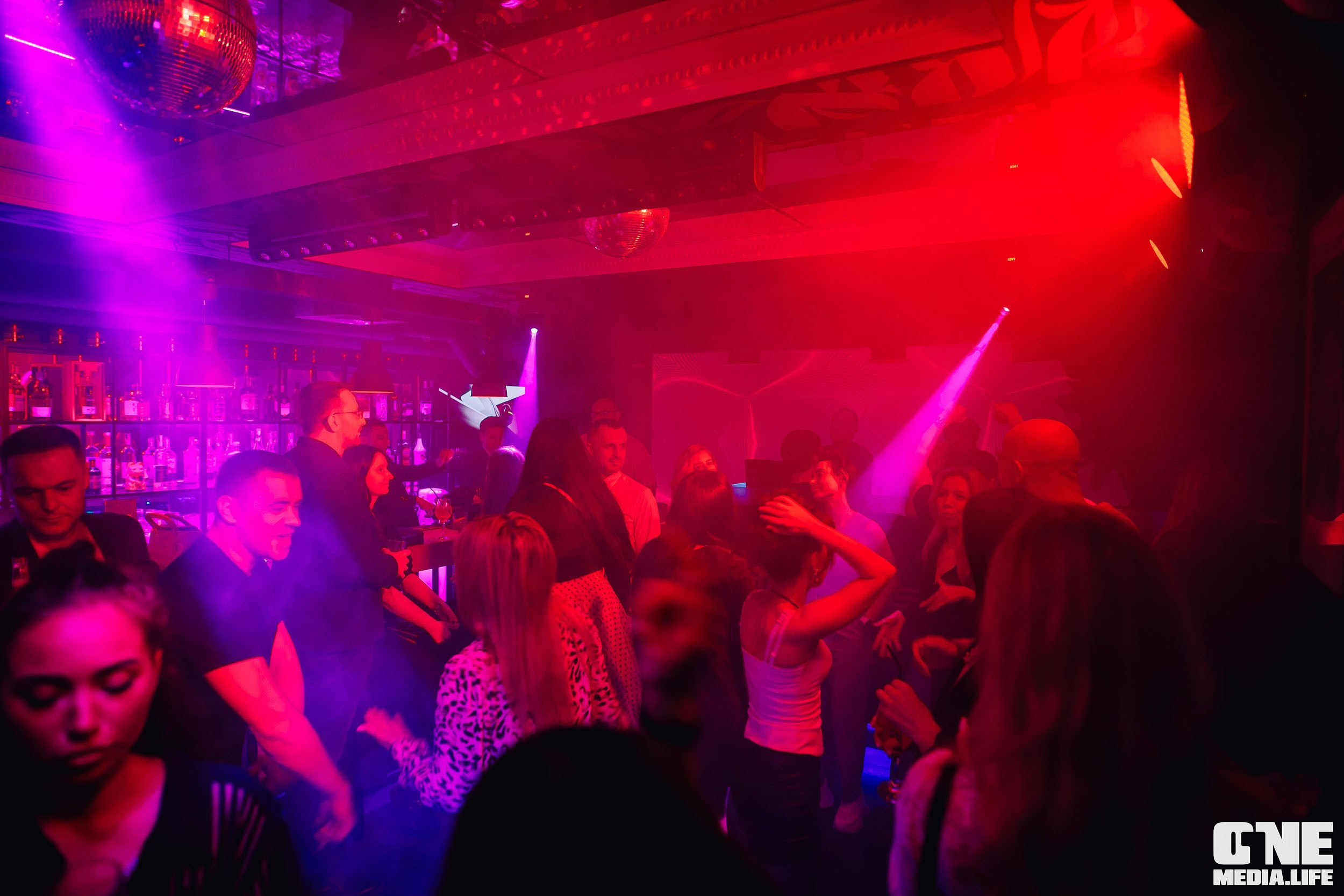 Dj Alexey Viper в Nisha. One Media Life: фоторепортажи, фотоотчеты с мероприятий и заведений