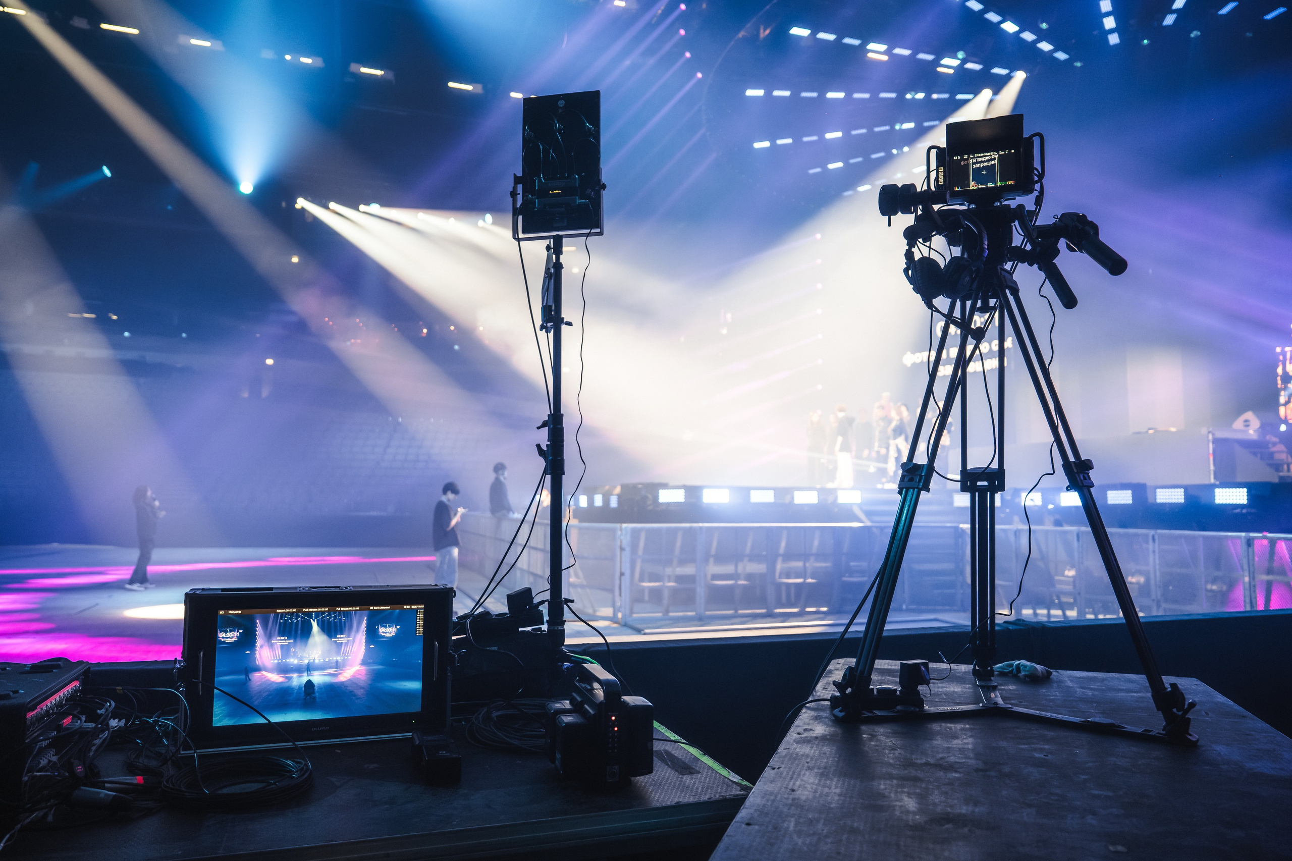 Superdiskoteka 90. Svyatoslav Bunkov | photographer