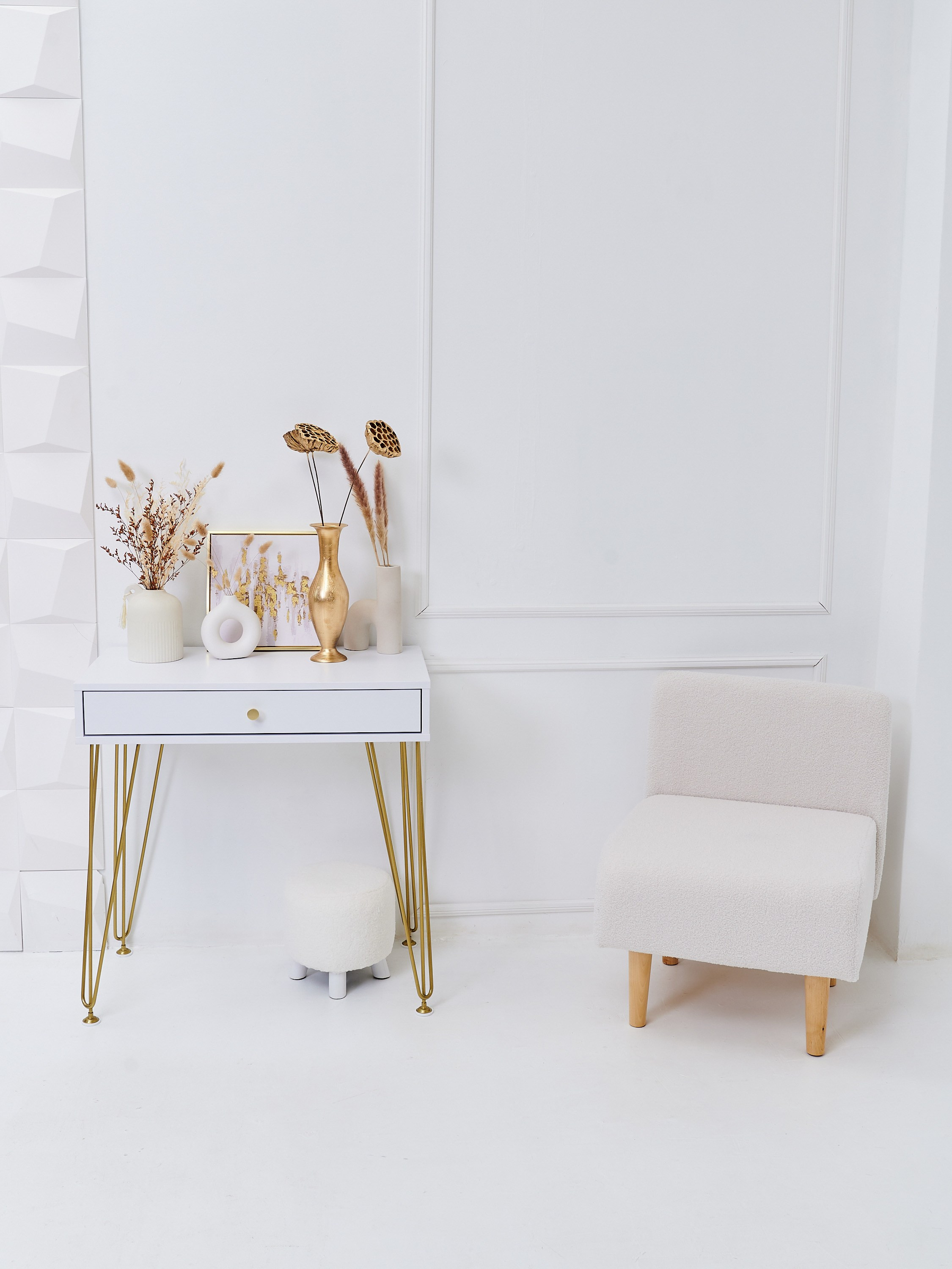 Большой выбор локаций для фотосъемок для каталогов на маркетплейсы. ТМ Продакшн — Съемка для маркетплейсов в Москве