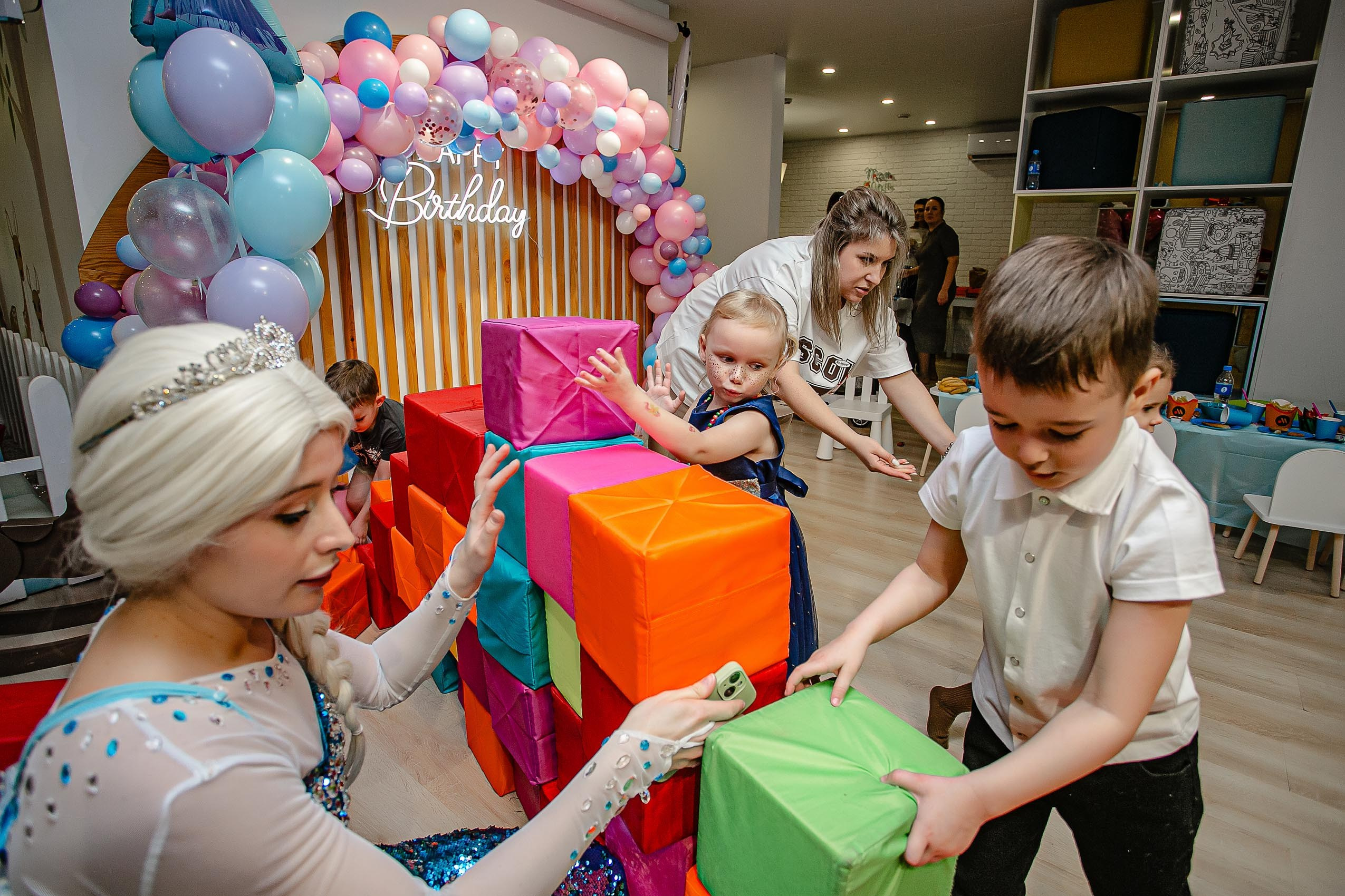 Детский фотограф Александр Степанов Владивосток. Владивосток семейный фотограф Александр Степанов