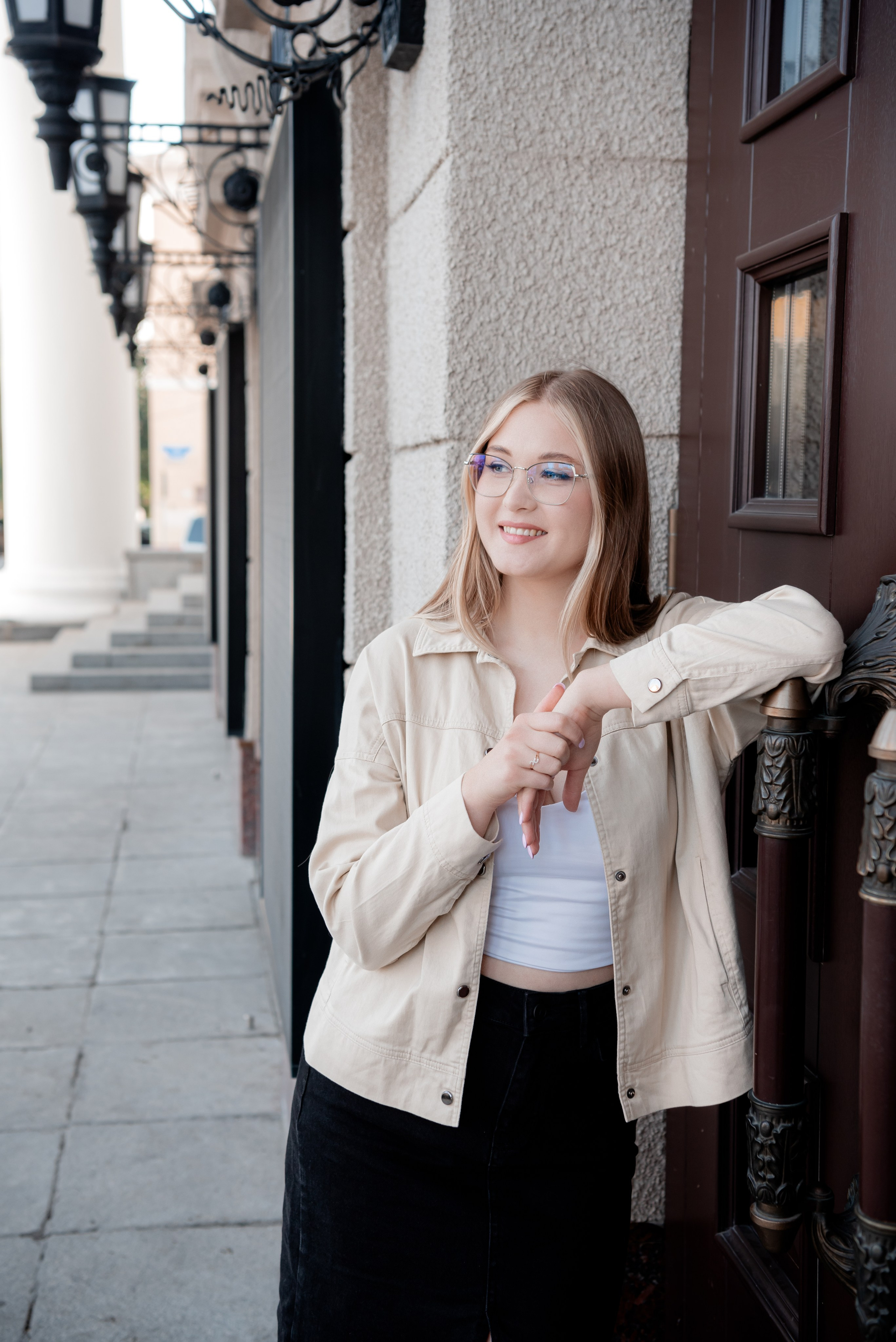 Прогулочная индивидуальная фотосессия в центре Волгограда для Наталии. Фотограф в Волгограде и Волжском Александр Горбань