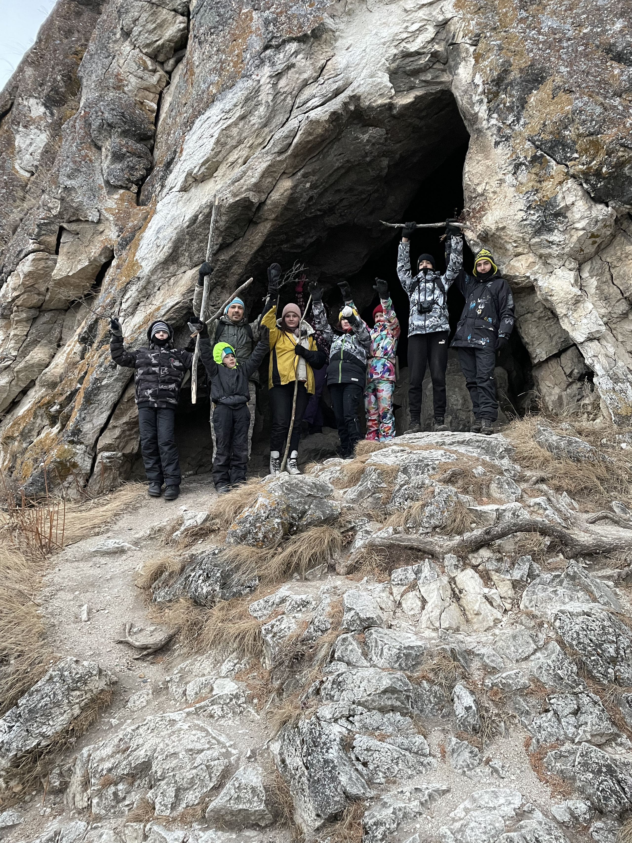 Пещерные чародеи. Детские программы Школа безопасности Новосибирск