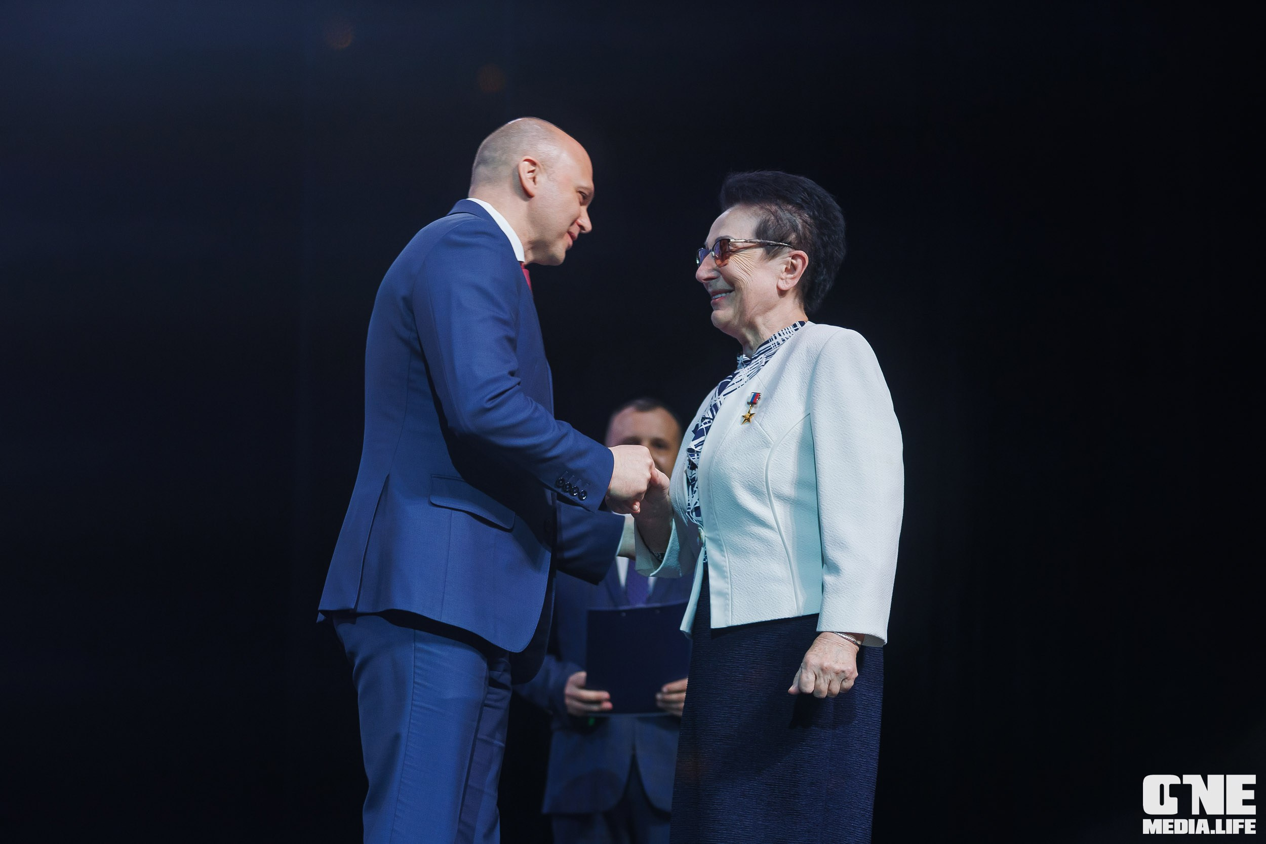 Фоторепортаж из Янтарь Холла. One Media Life: фоторепортажи, фотоотчеты с мероприятий и заведений