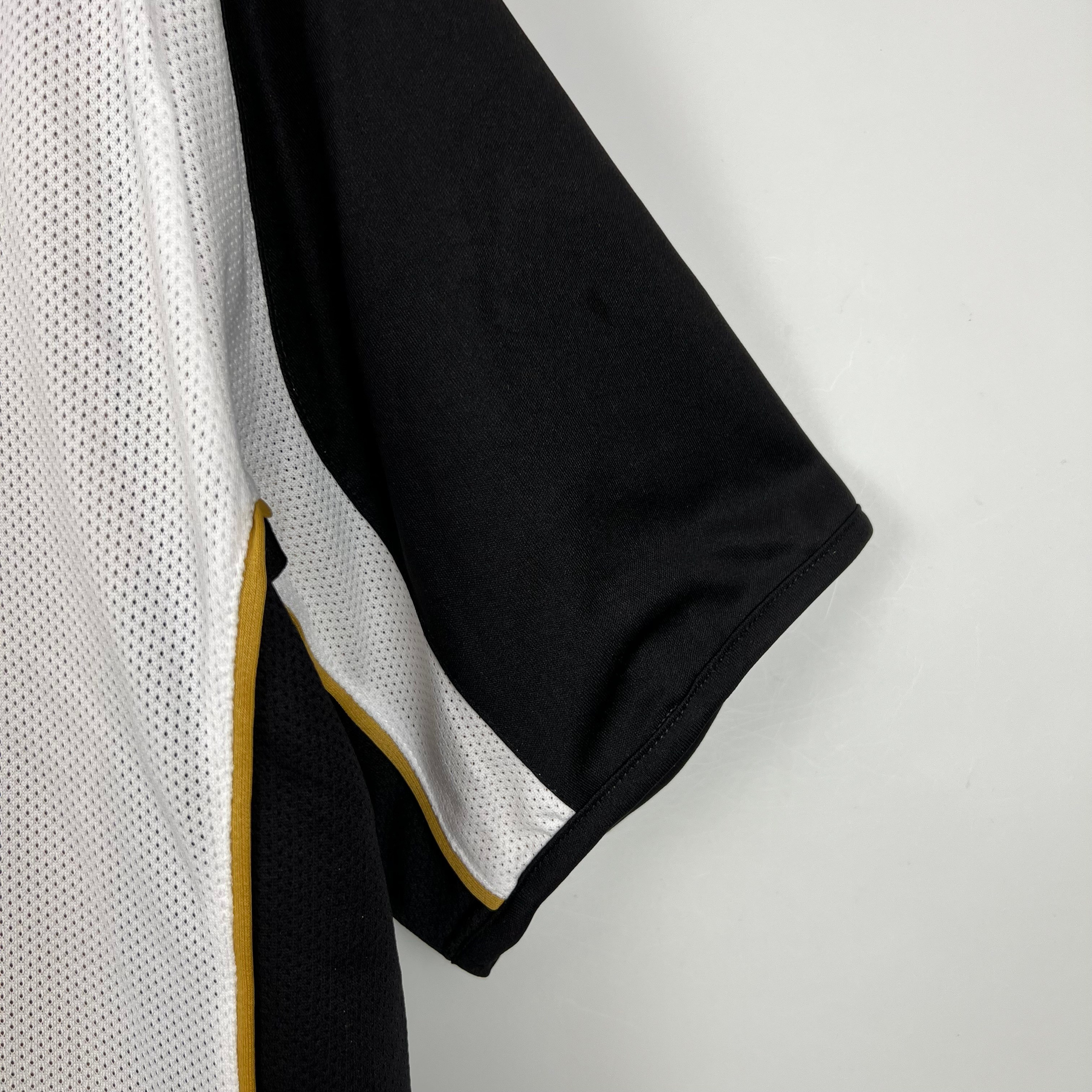 Двусторонняя джерси Манчестер Юнайтед 2001-2002 заказать. Футбольный магазин — ssw_magazin