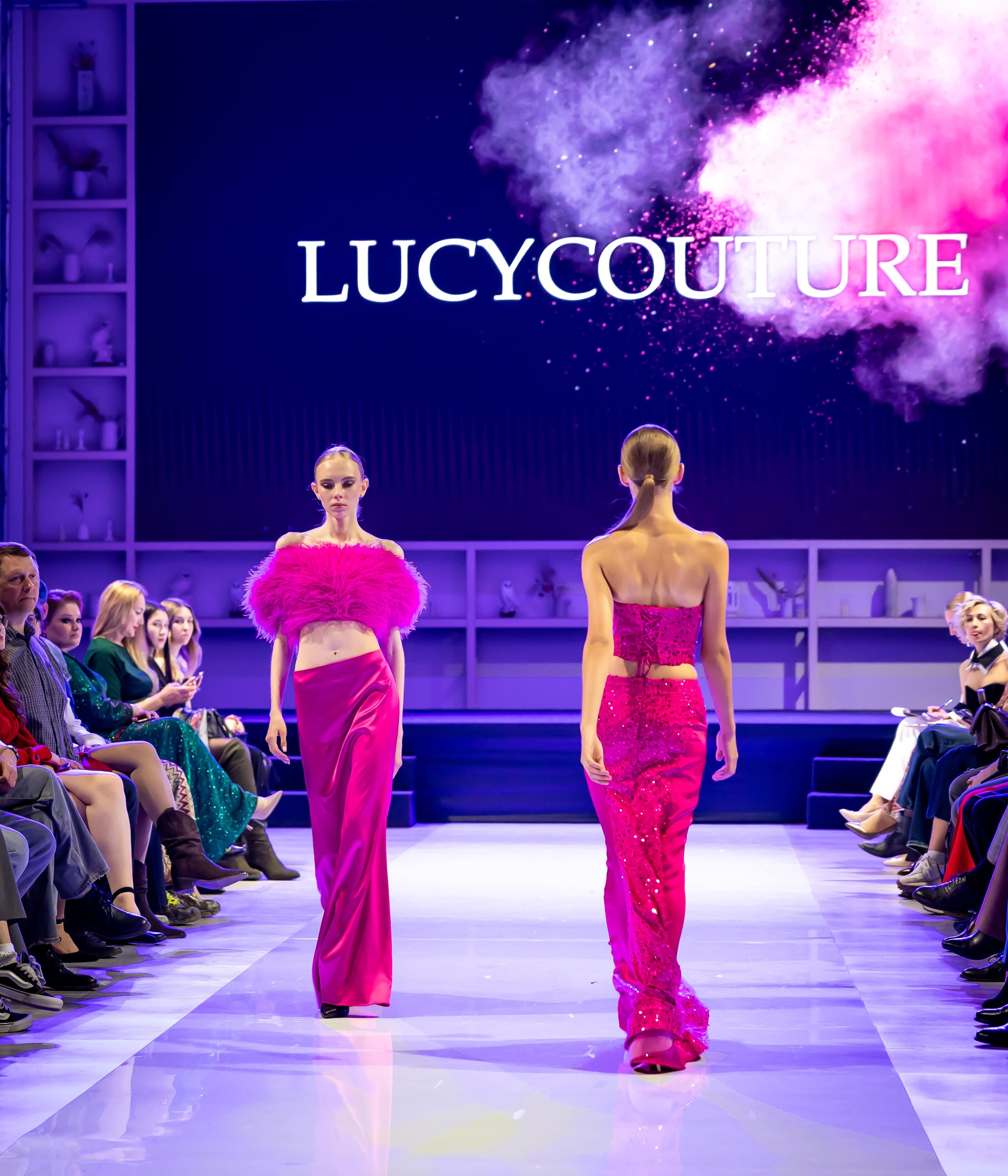 фешен показ коллекции дизайнеров Москва подиум съёмка