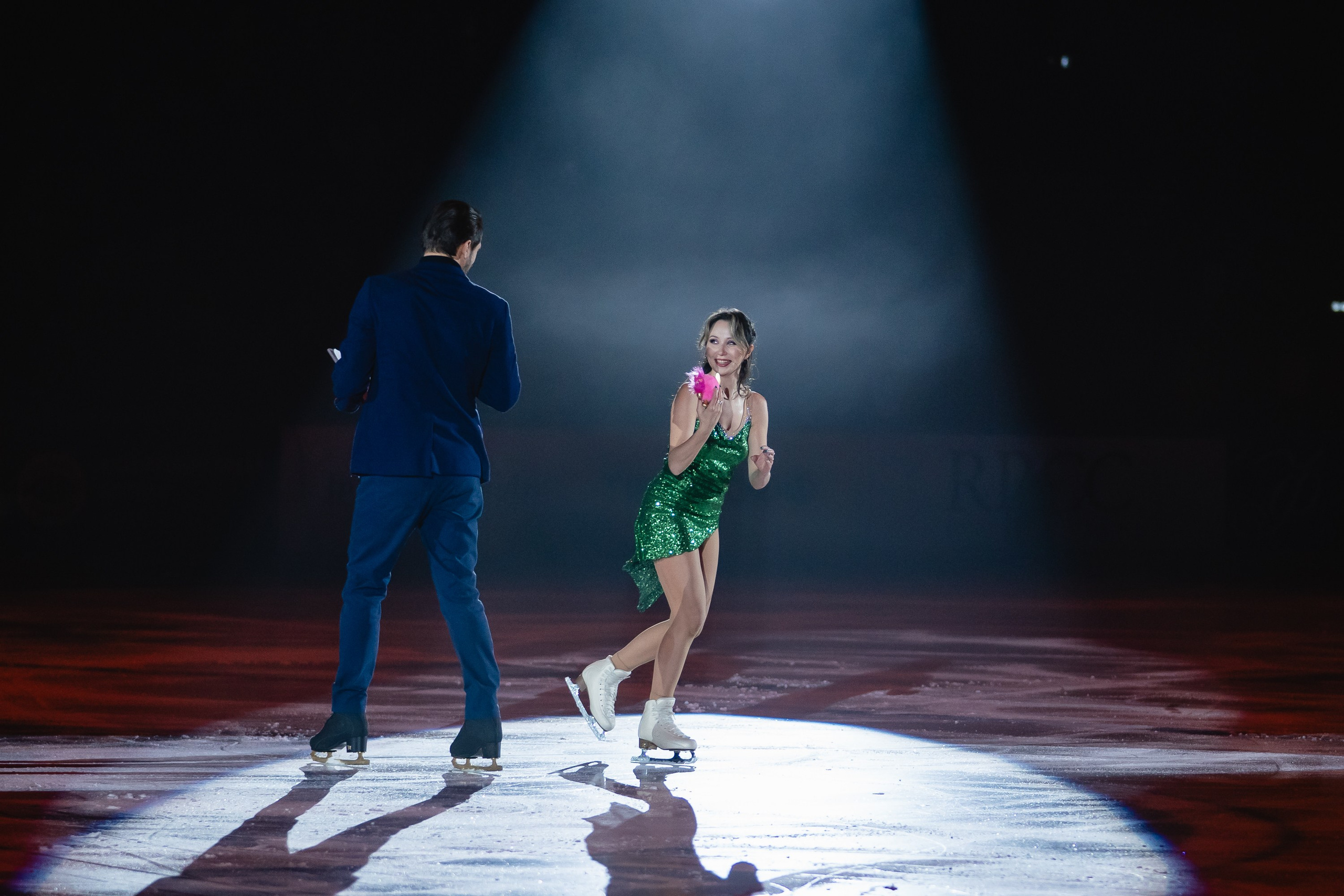 Шоу «Чемпионы на льду» в Новосибирске. Воробьева Ксения — Спортивный и танцевальный фотограф Новосибирск