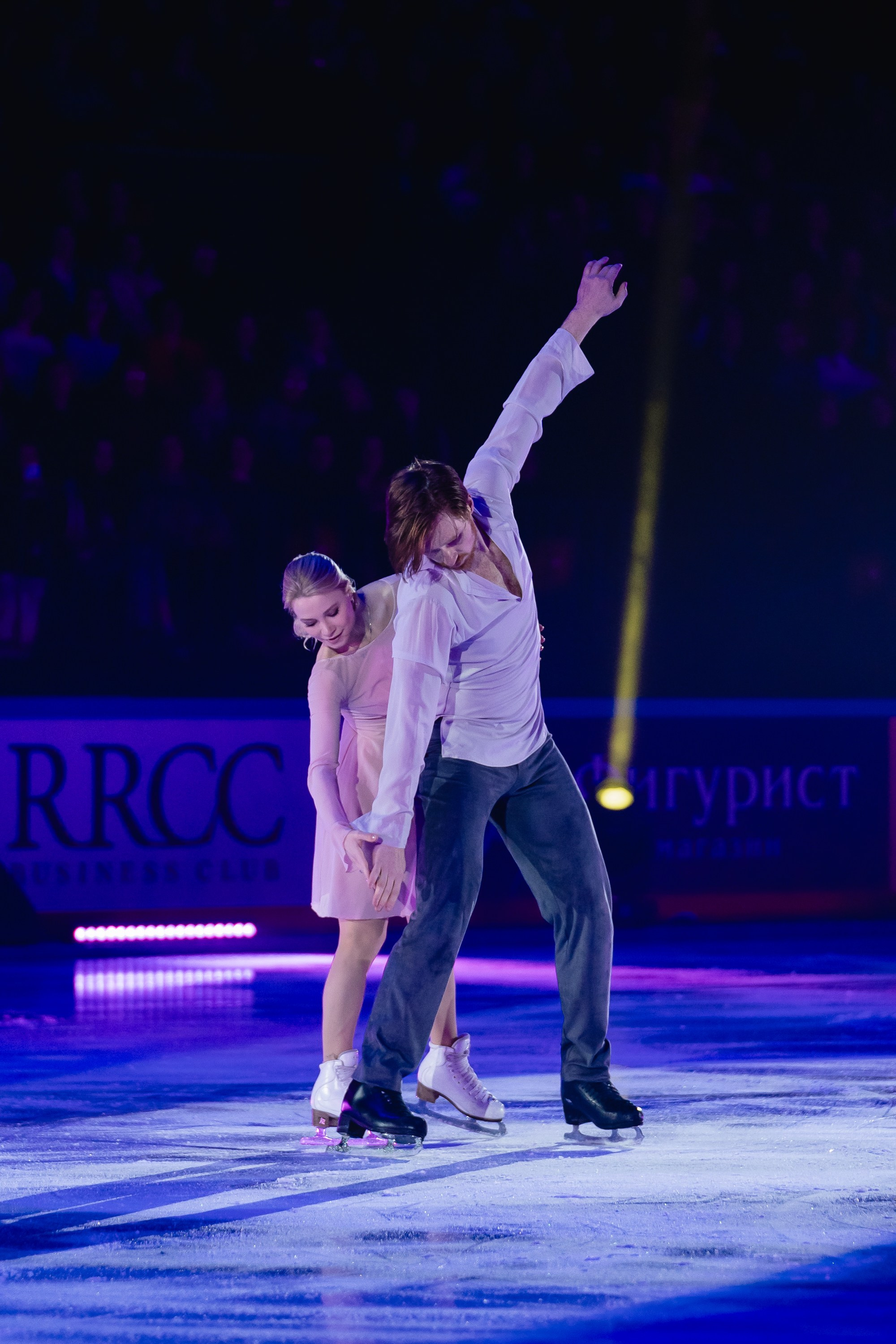 Шоу «Чемпионы на льду» в Новосибирске. Воробьева Ксения — Спортивный и танцевальный фотограф Новосибирск