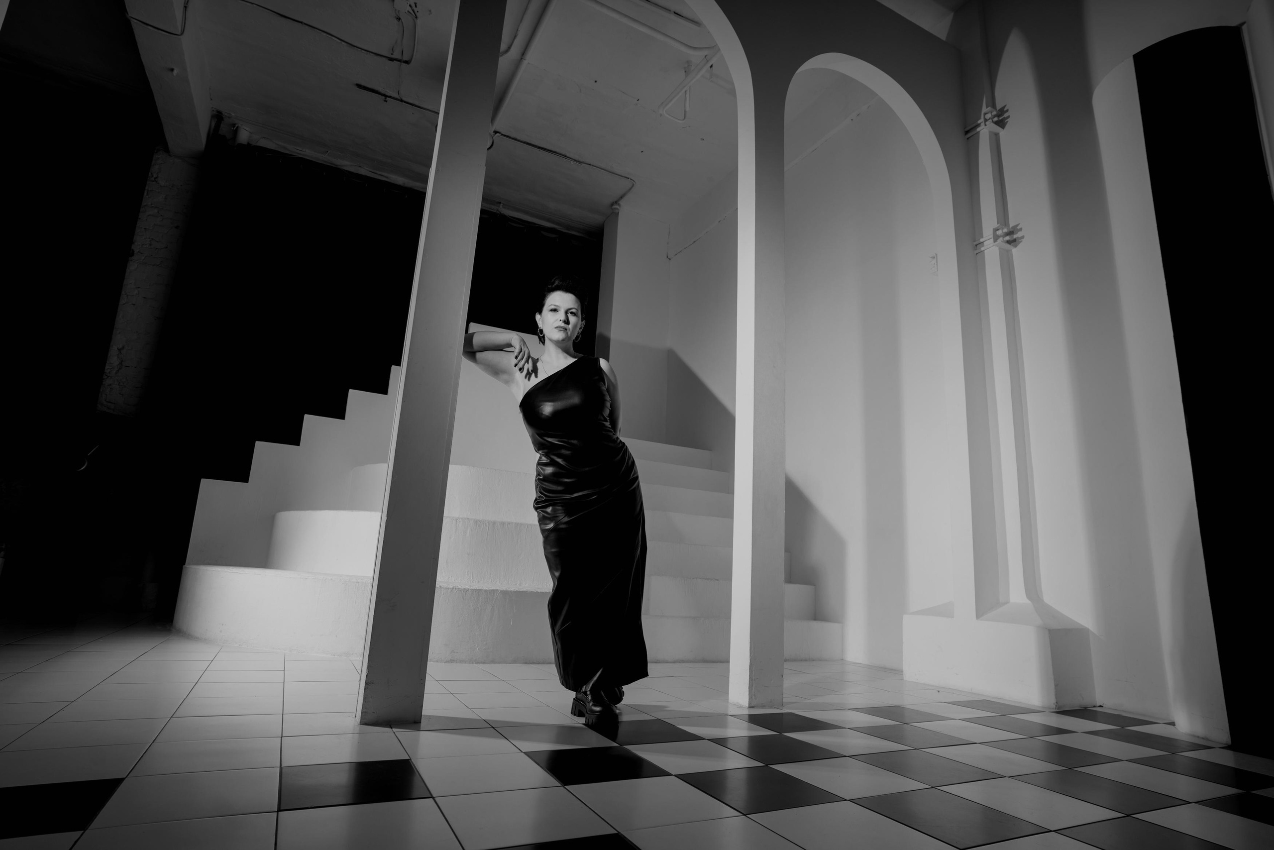 Людмила Тихонова