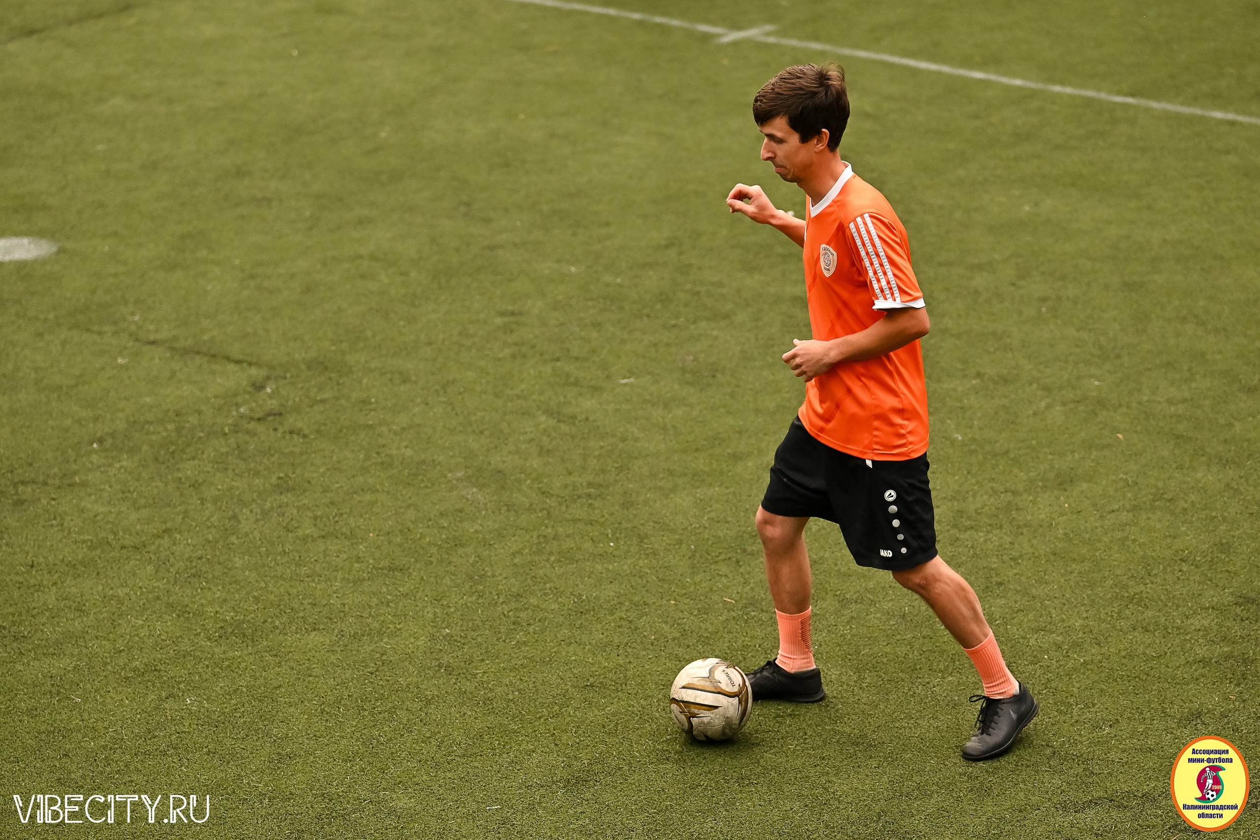 ИГРЫ МИНИ-ФУТБОЛЬНОЙ И КОРПОРАТИВНОЙ ЛИГИ. VIBECITY.RU Вайб Сити Ру Фоторепортажи Фотоотчеты Калининград