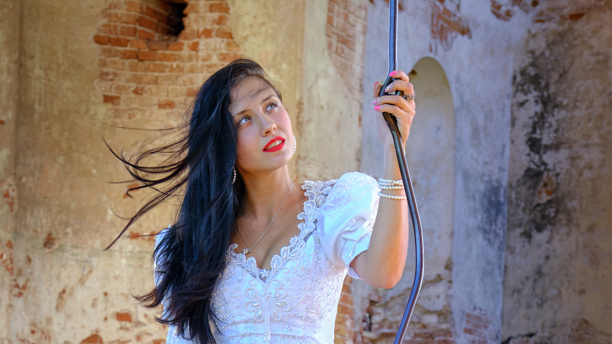 Фотосессия девушки в Самаре с макияжем и одеждой