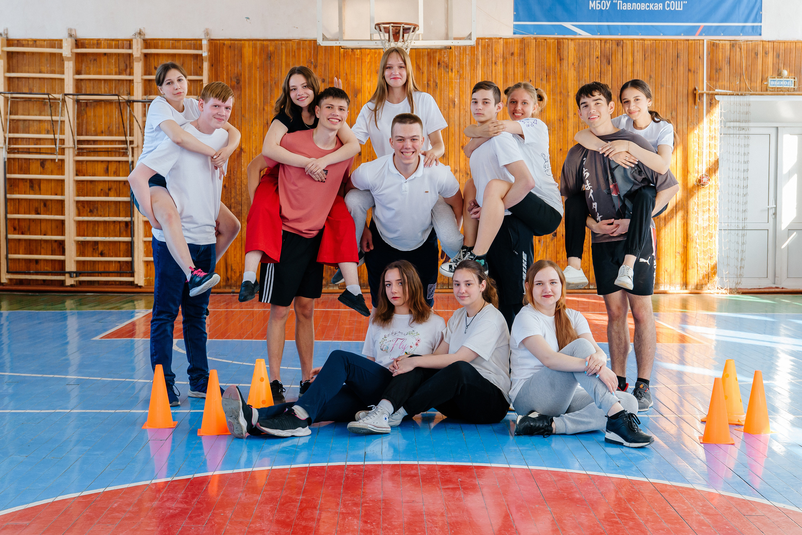 Годовое фотосопровождение для 9-11 классов. Семейный фотограф в Барнауле