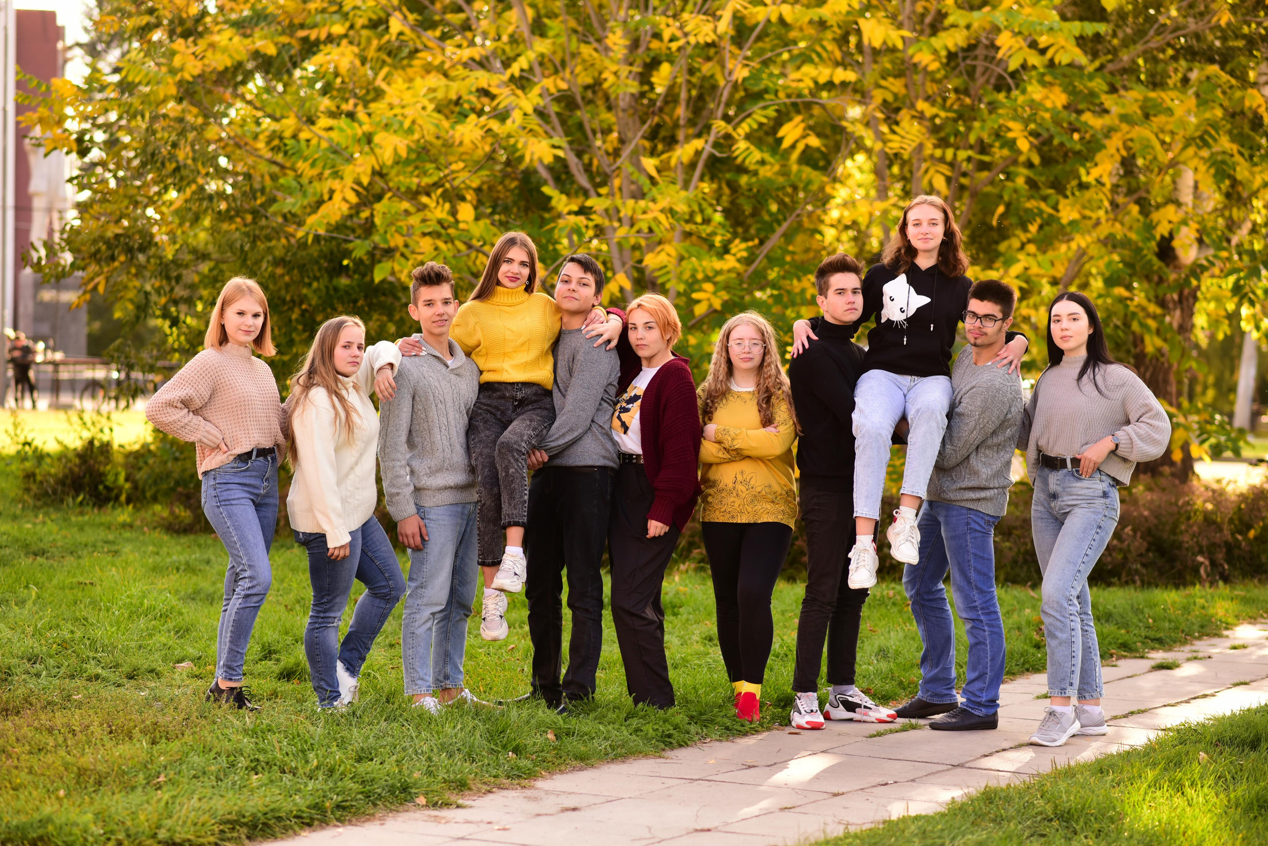 Годовое фотосопровождение для 9-11 классов. Семейный фотограф в Барнауле