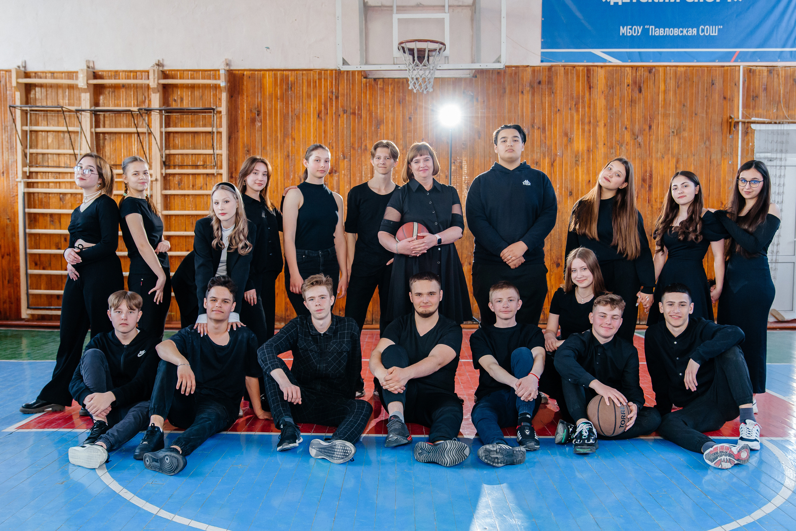 Годовое фотосопровождение для 9-11 классов. Семейный фотограф в Барнауле