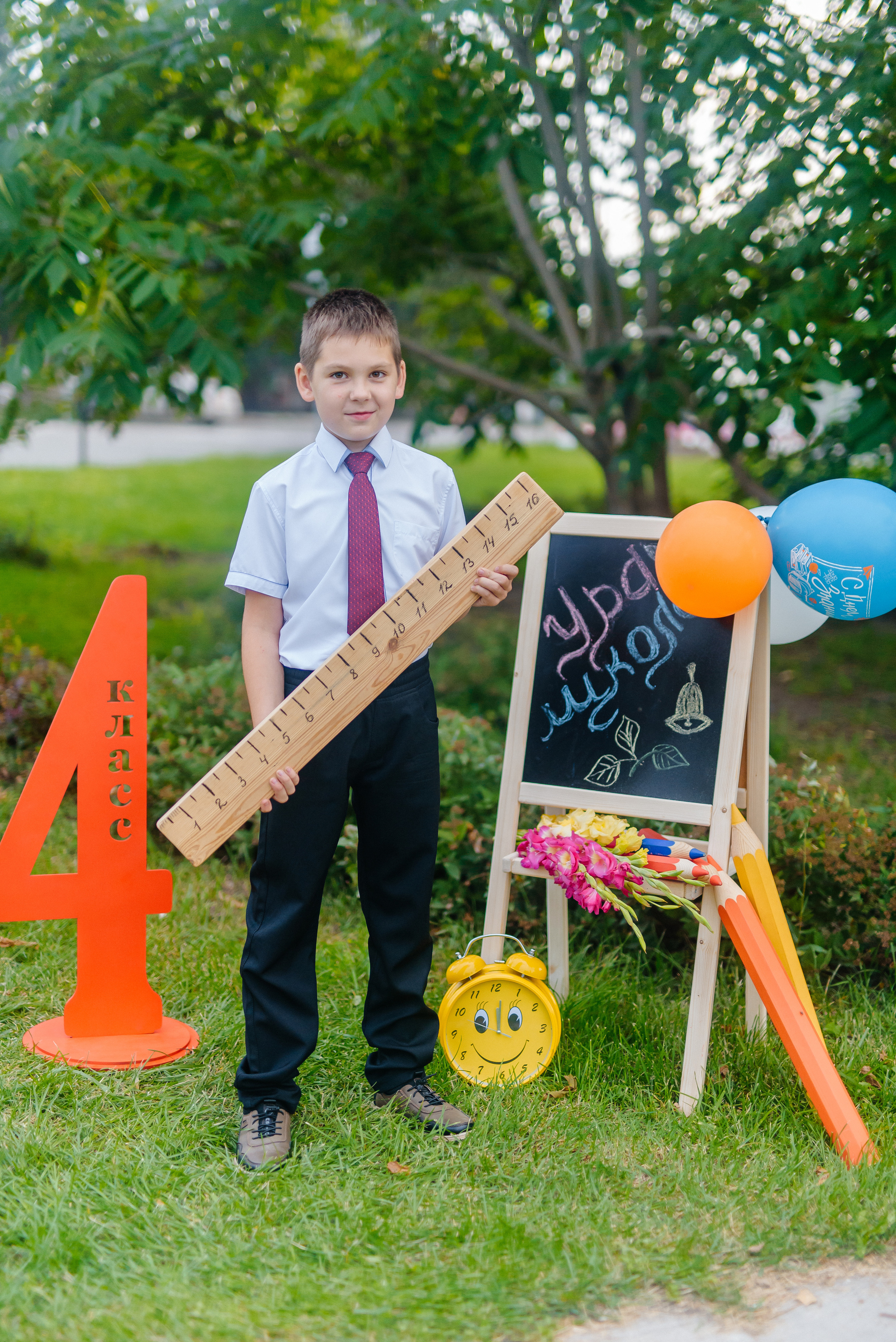 Фотопроект «Здравствуй, школа» для начальных классов. Семейный фотограф в Барнауле