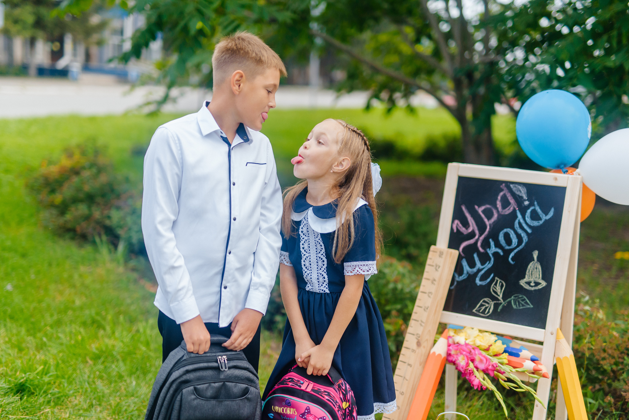 Фотопроект «Здравствуй, школа» для начальных классов. Семейный фотограф в Барнауле