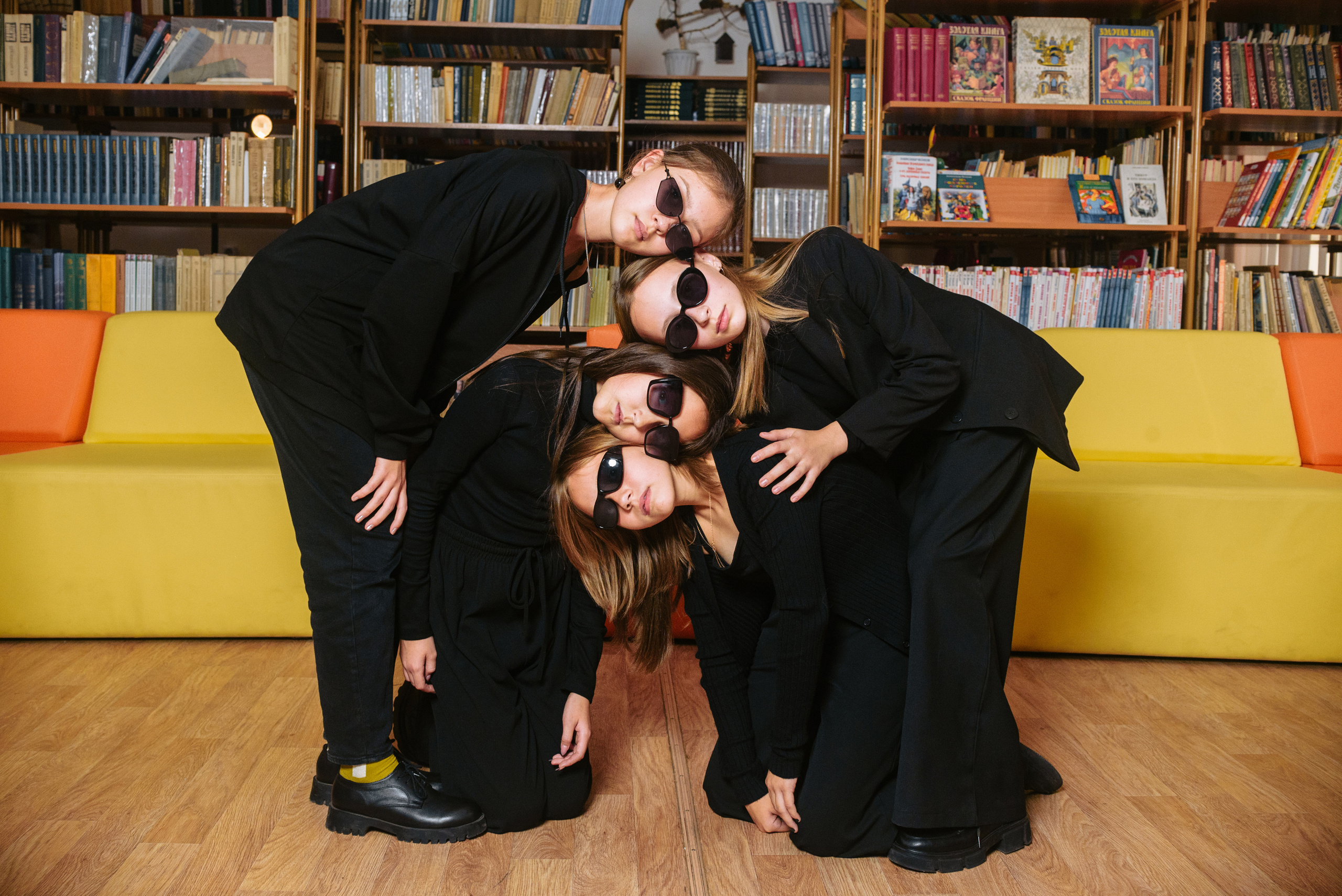 Годовое фотосопровождение для 9-11 классов. Семейный фотограф в Барнауле