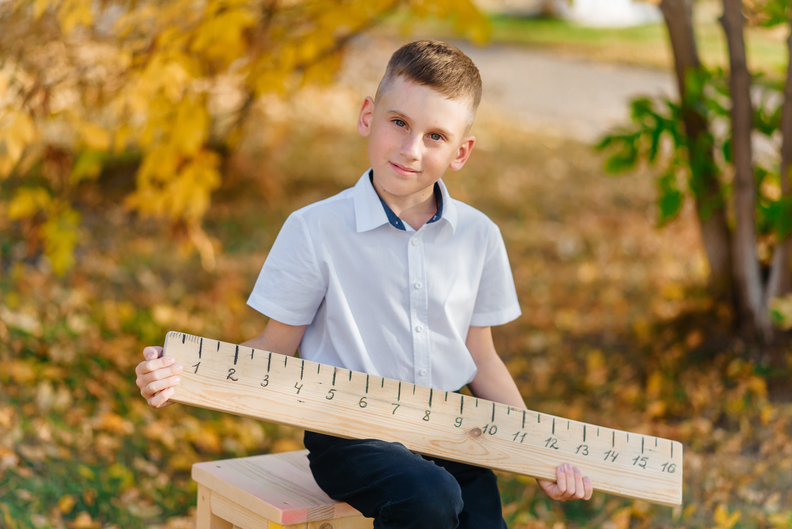 Фотопроект «Здравствуй, школа» для начальных классов. Семейный фотограф в Барнауле