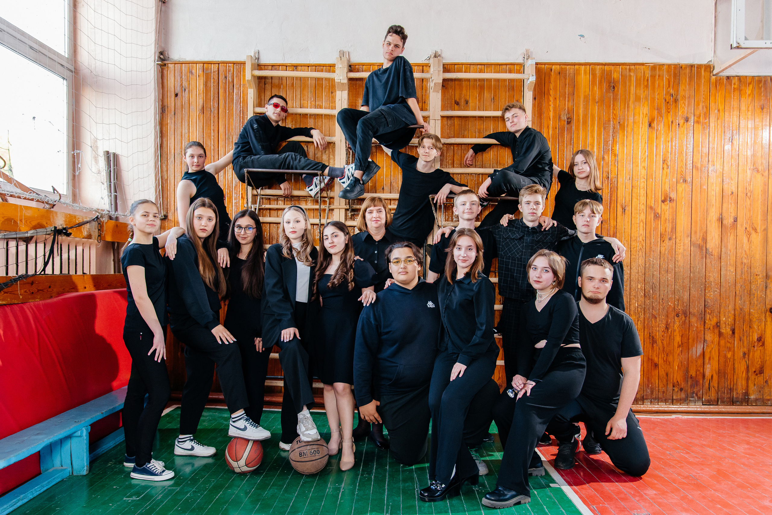 Годовое фотосопровождение для 9-11 классов. Семейный фотограф в Барнауле