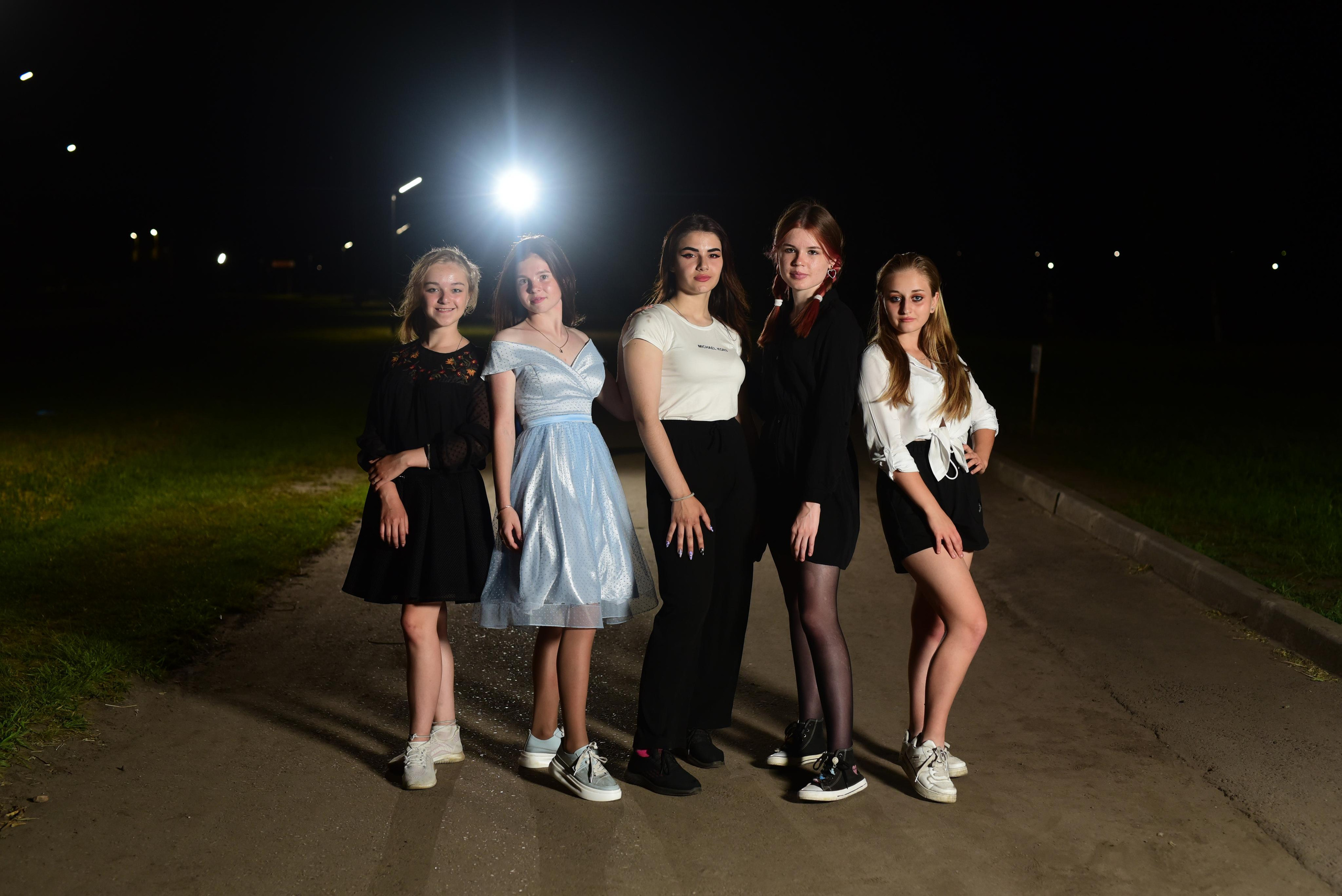 Годовое фотосопровождение для 9-11 классов. Семейный фотограф в Барнауле