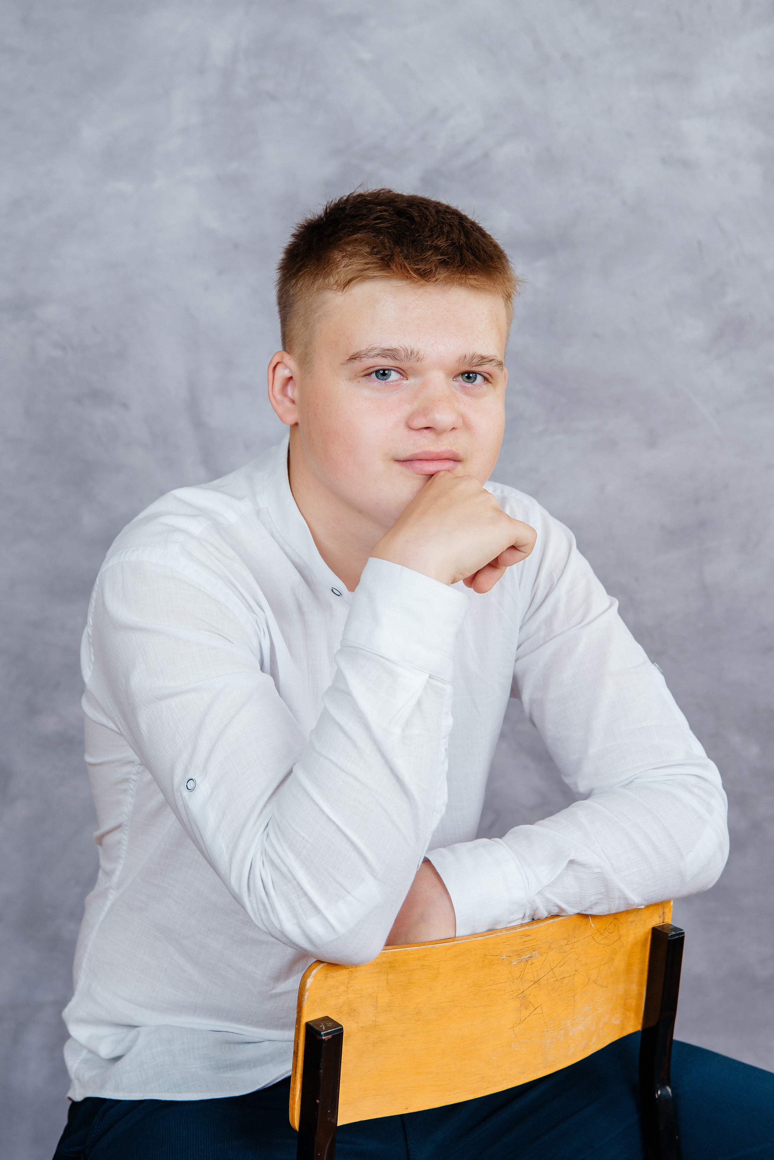 Годовое фотосопровождение для 9-11 классов. Семейный фотограф в Барнауле