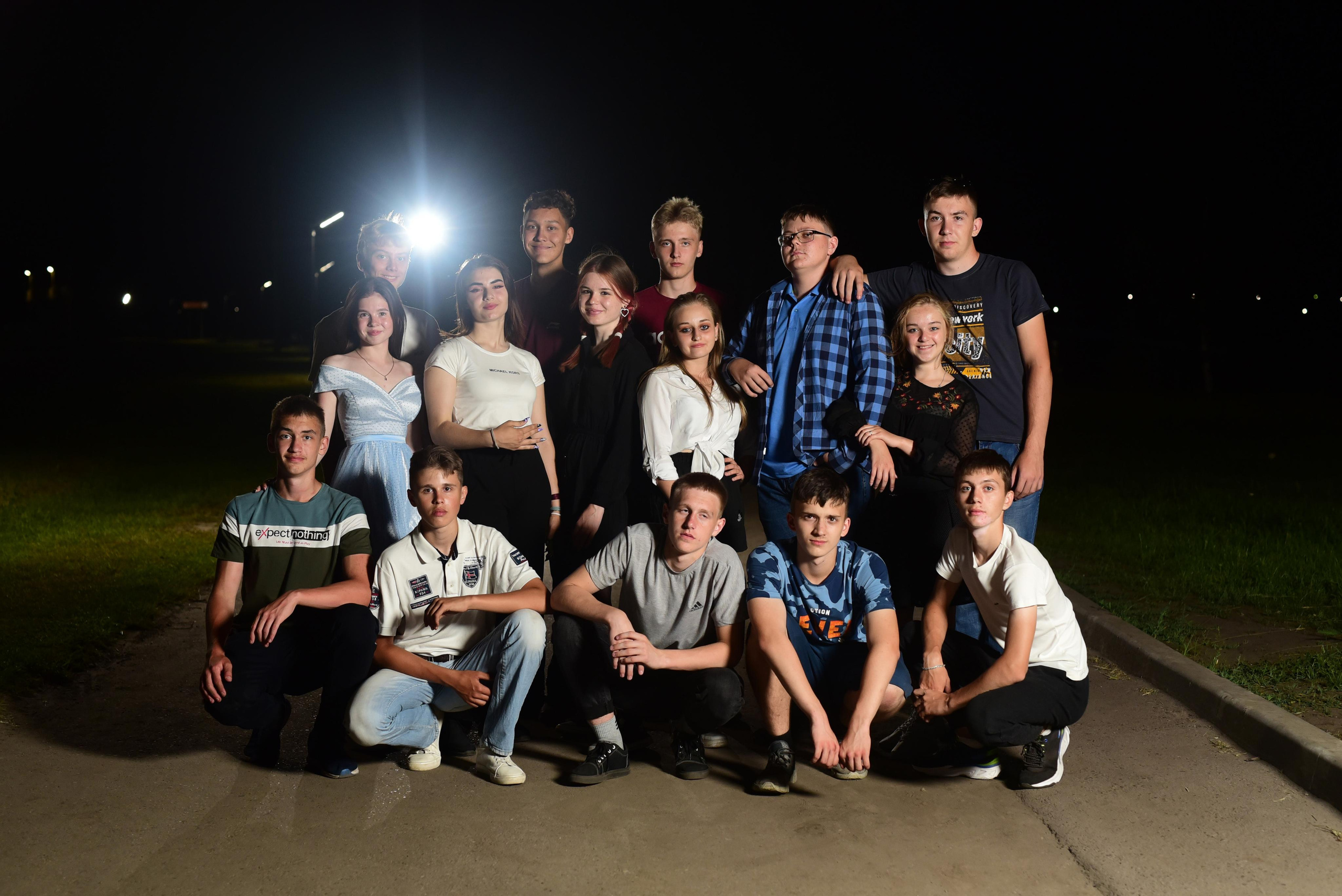 Годовое фотосопровождение для 9-11 классов. Семейный фотограф в Барнауле