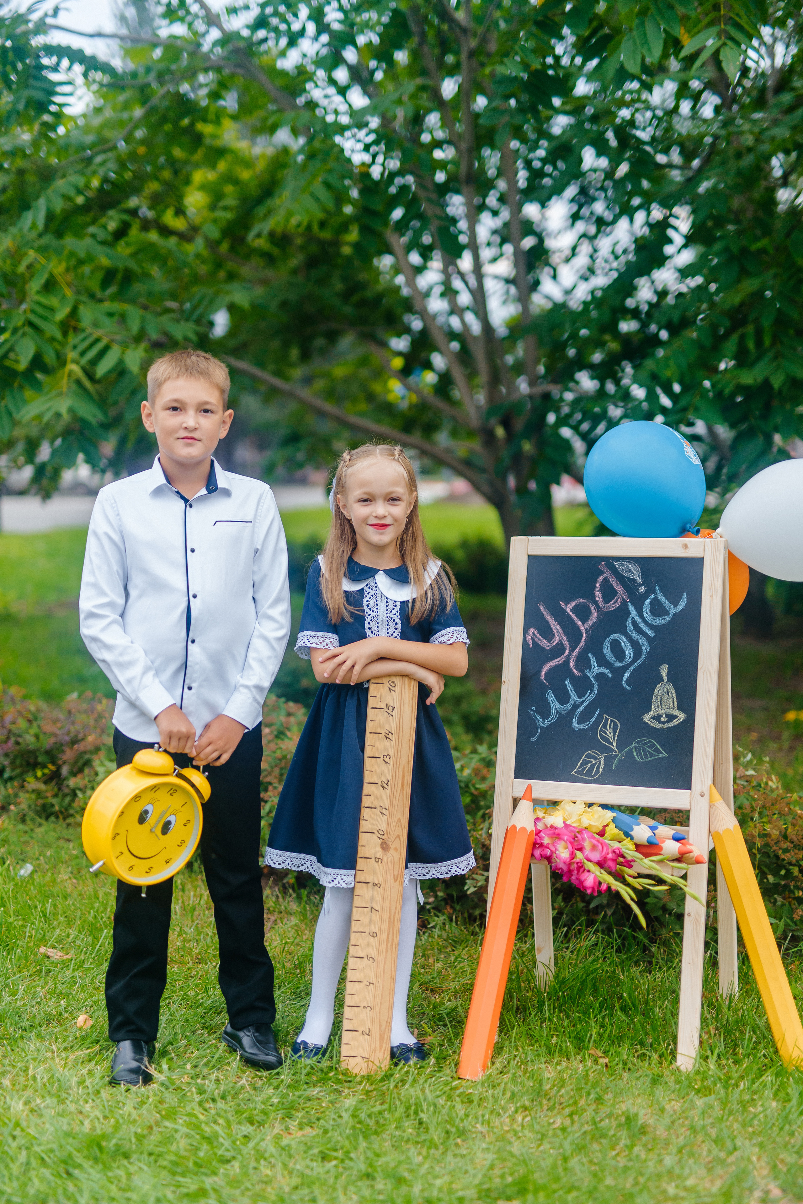 Фотопроект «Здравствуй, школа» для начальных классов. Семейный фотограф в Барнауле