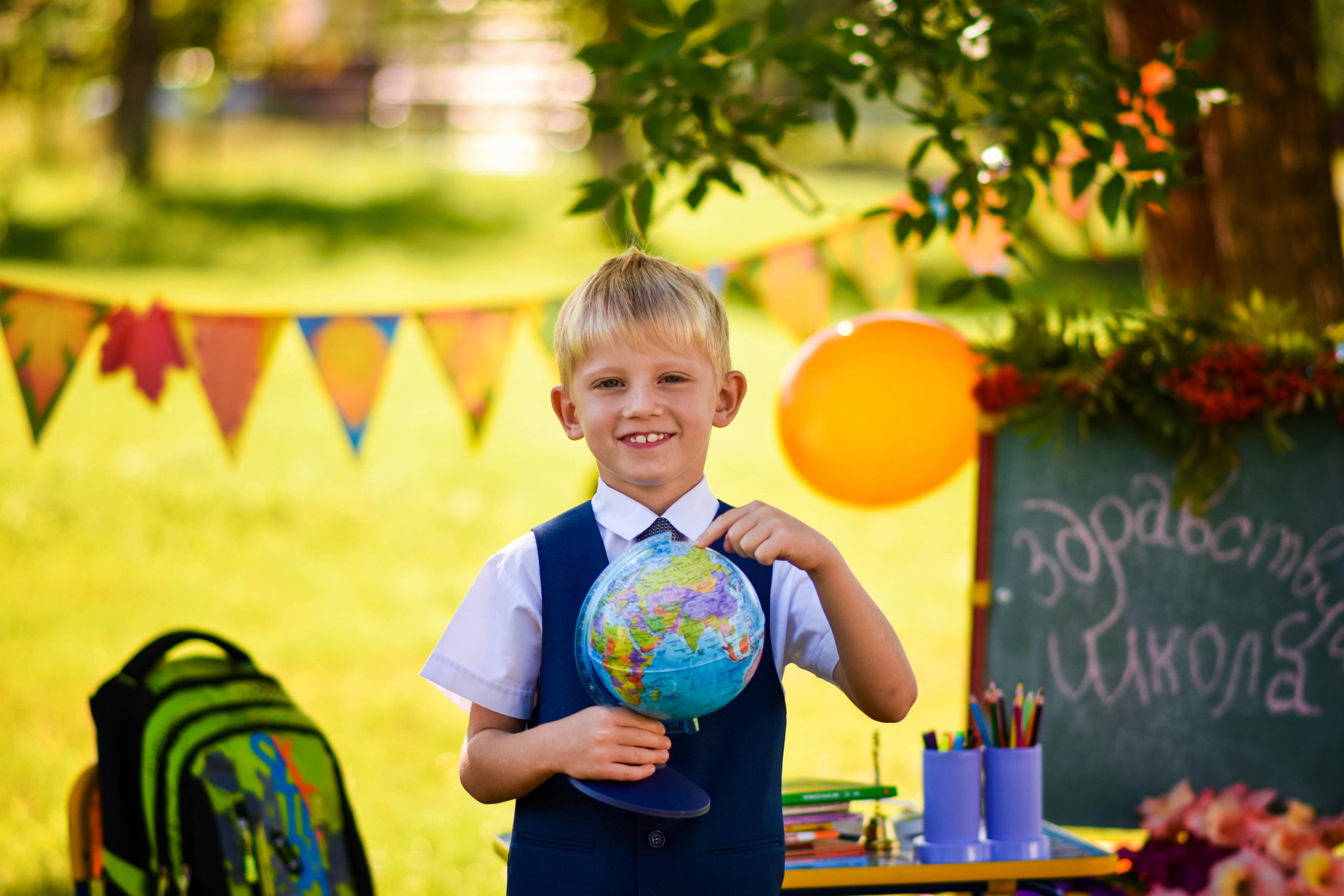 Фотопроект «Здравствуй, школа» для начальных классов. Семейный фотограф в Барнауле