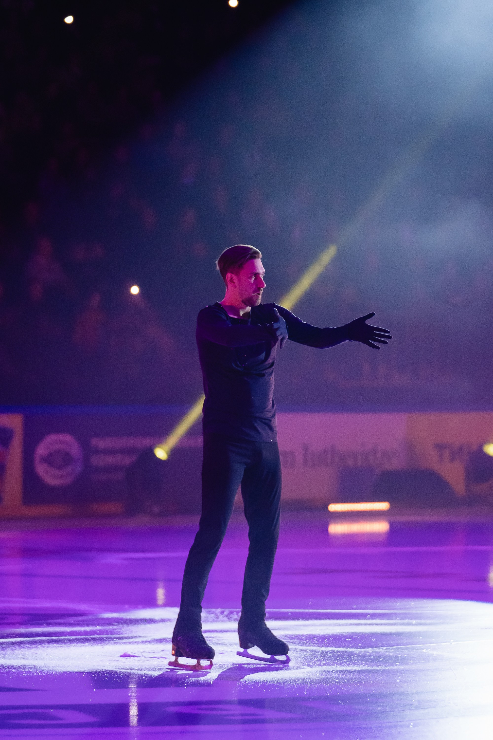 Шоу «Чемпионы на льду» в Новосибирске. Воробьева Ксения — Спортивный и танцевальный фотограф Новосибирск