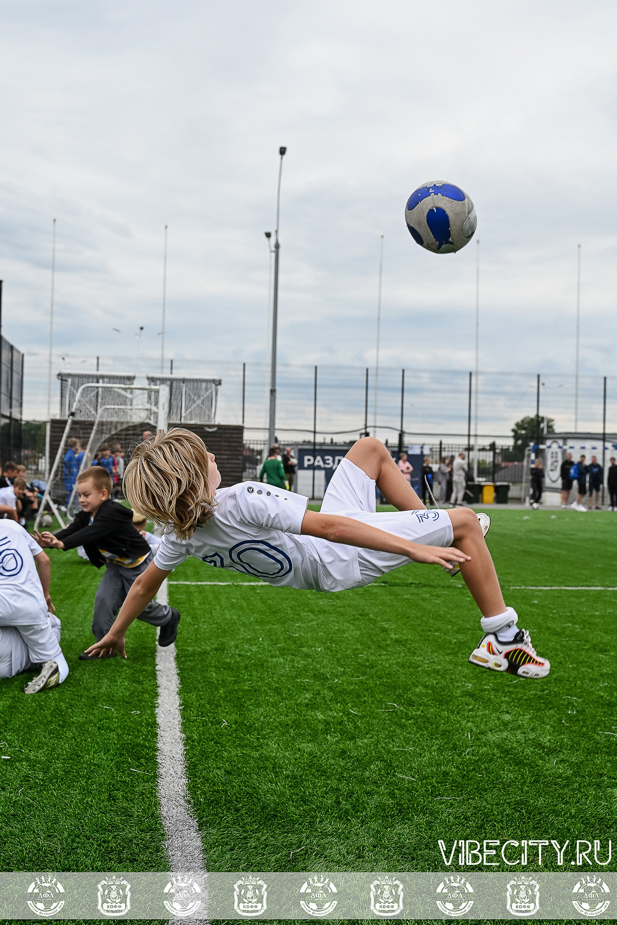 Калининградская Детская Футбольная Лига. VIBECITY.RU Вайб Сити Ру Фоторепортажи Фотоотчеты Калининград