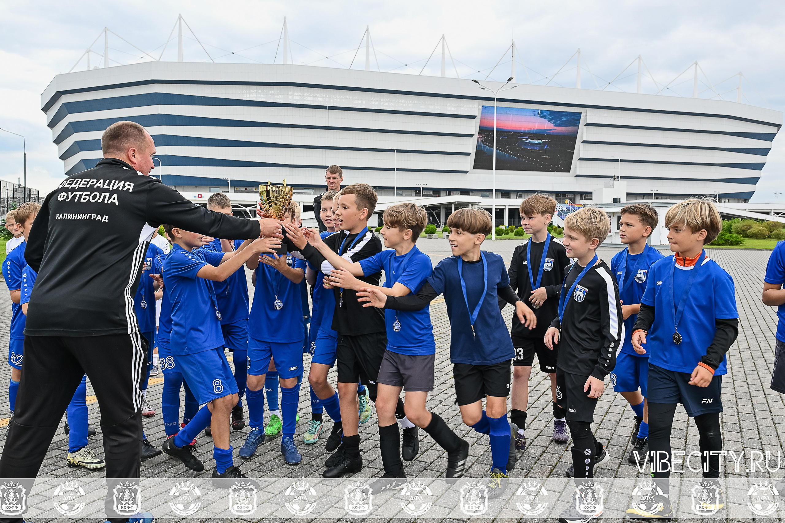 Калининградская Детская Футбольная Лига. VIBECITY.RU Вайб Сити Ру Фоторепортажи Фотоотчеты Калининград