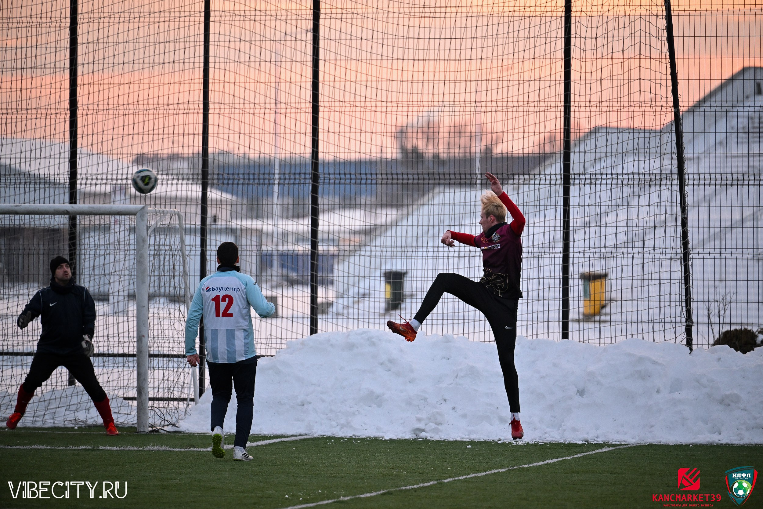 Калининградская Любительская Футбольная Лига, Премьер лига 14 тур, Бауцентр-Пивной двор. VIBECITY.RU Вайб Сити Ру Фоторепортажи Фотоотчеты Калининград