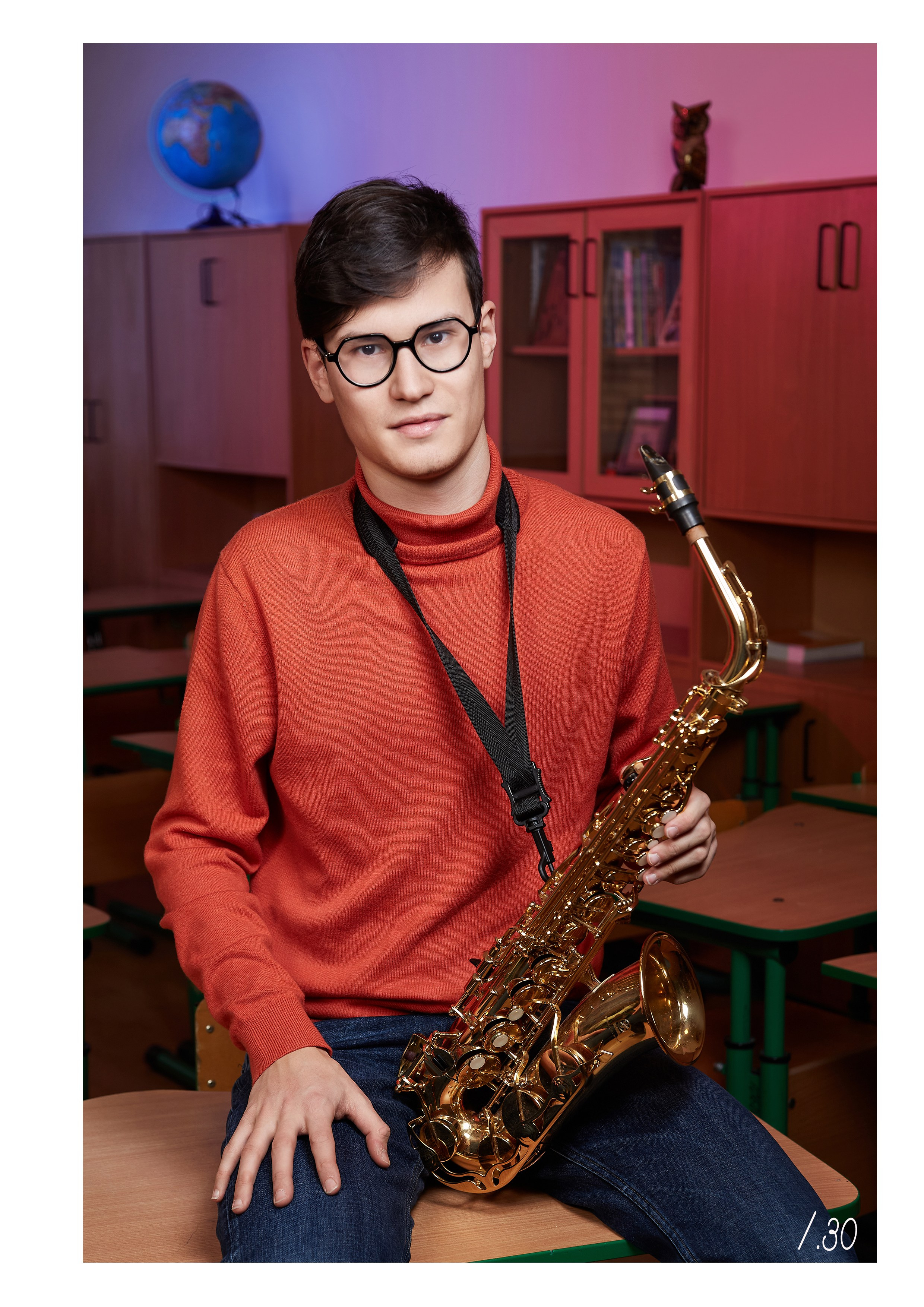 Выпускной альбом «Одиннадцатый» для старших классов — «Миллион Портретов»