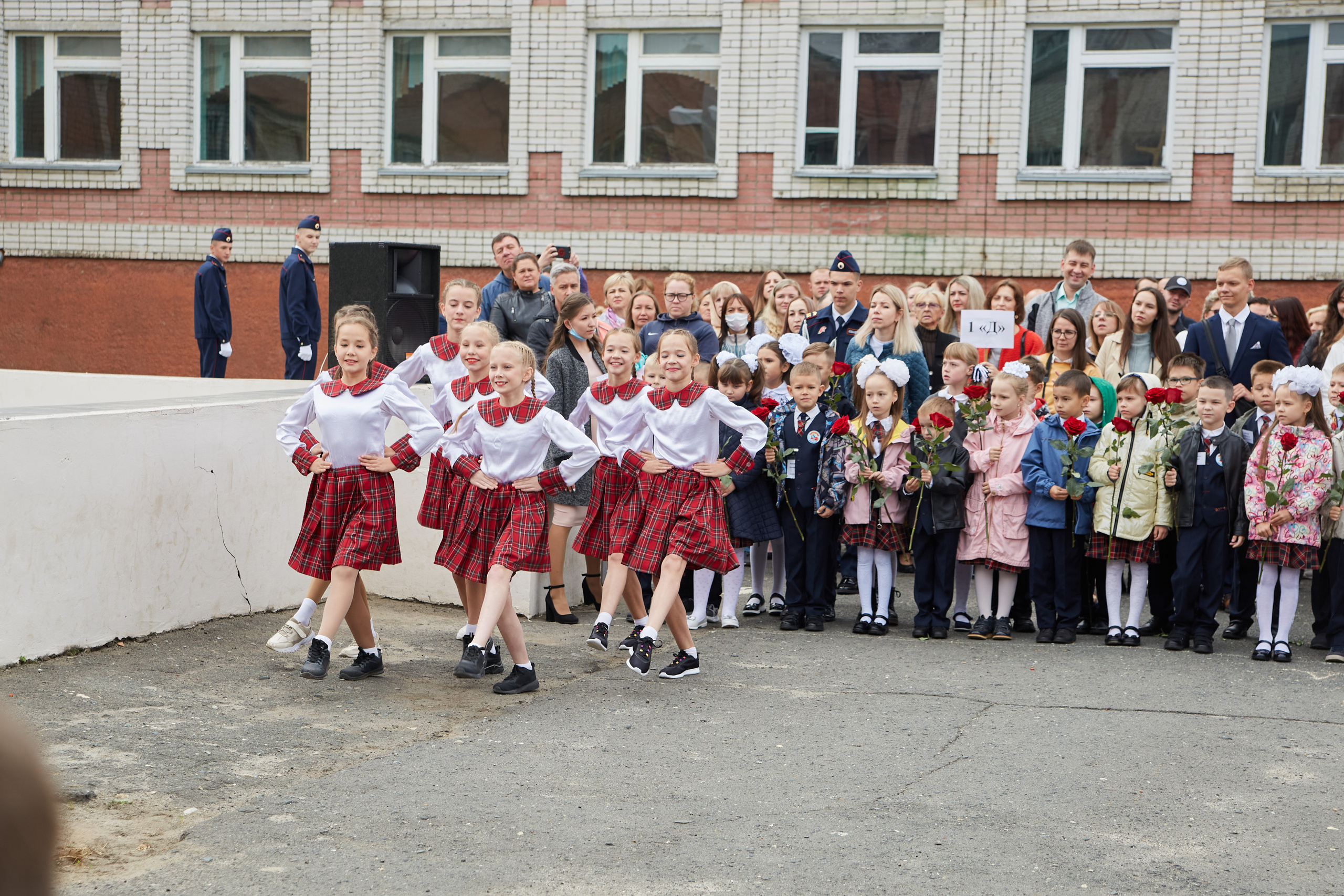 1 сентября в шк № 29. Школьный и семейный фотограф в Йошкар-Оле Татьяна Баркалова