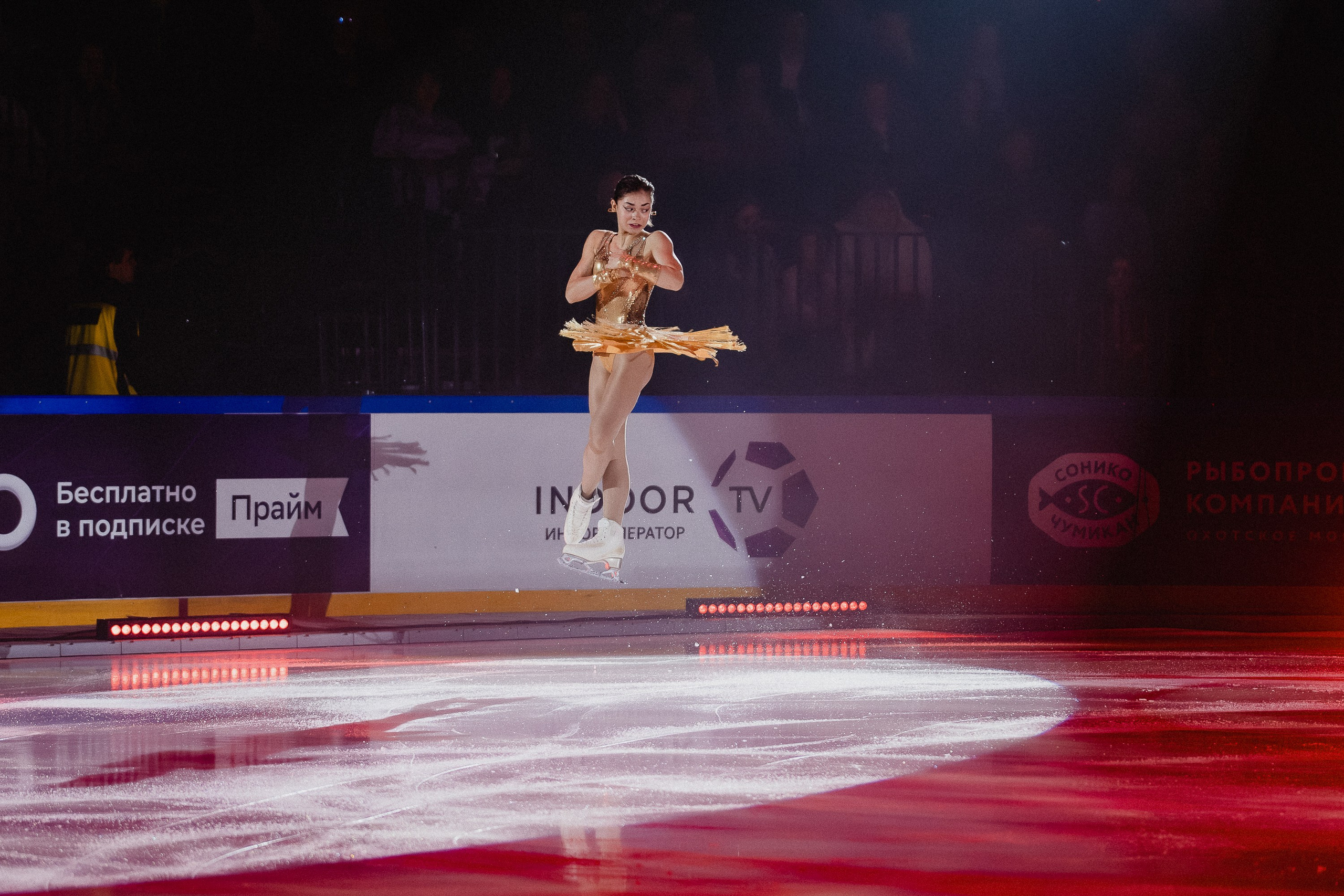 Шоу Этери Тутберидзе в Новосибирске. Воробьева Ксения — Спортивный и танцевальный фотограф Новосибирск