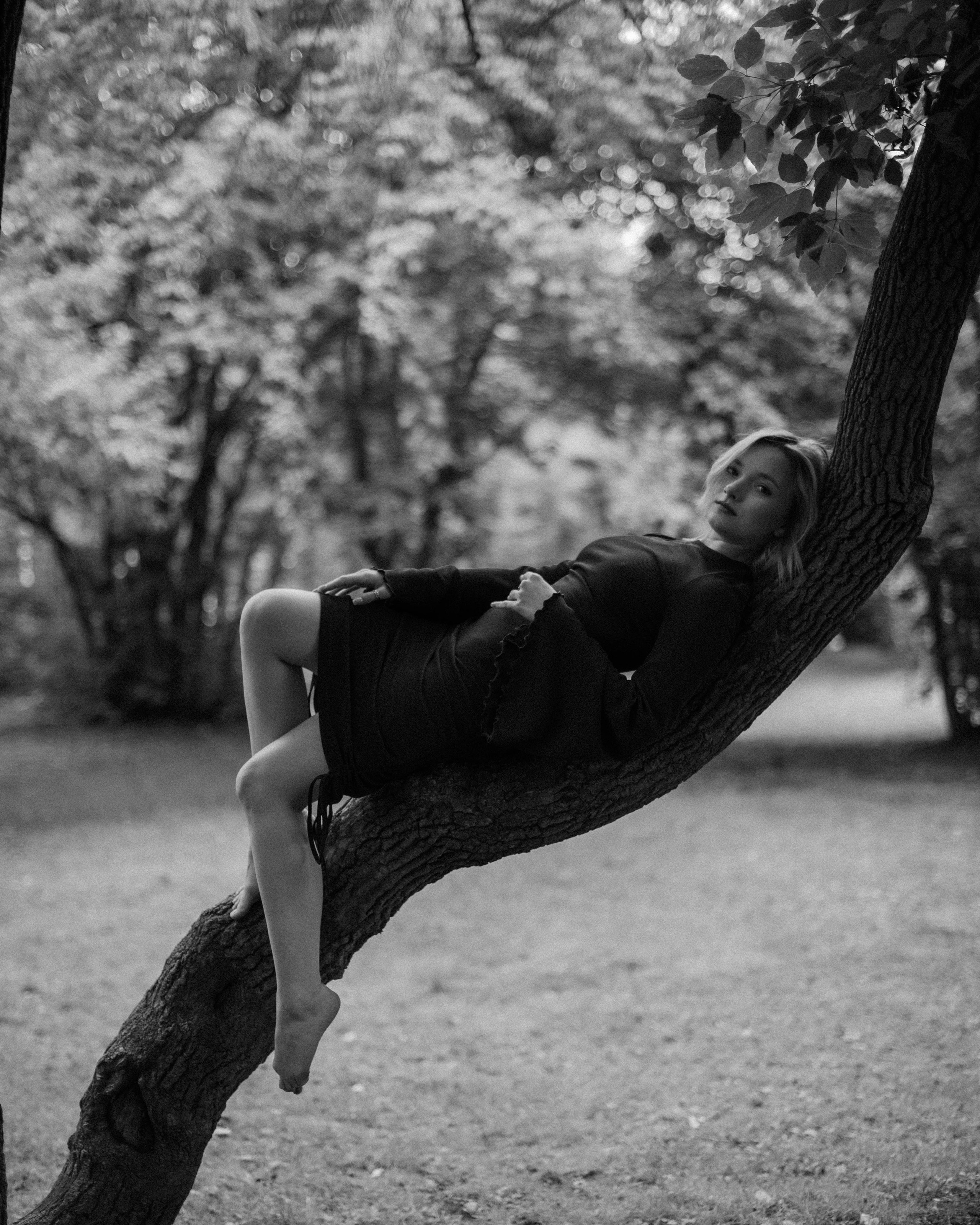 Аня. Женский фотограф. Создатель украшений ручной работы. Модель