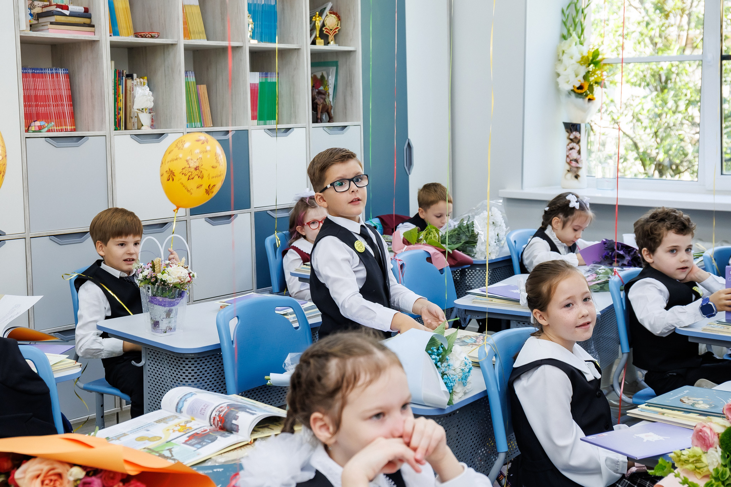 Выпускные фотоальбомы Фотоальбомы для школы и детского сада