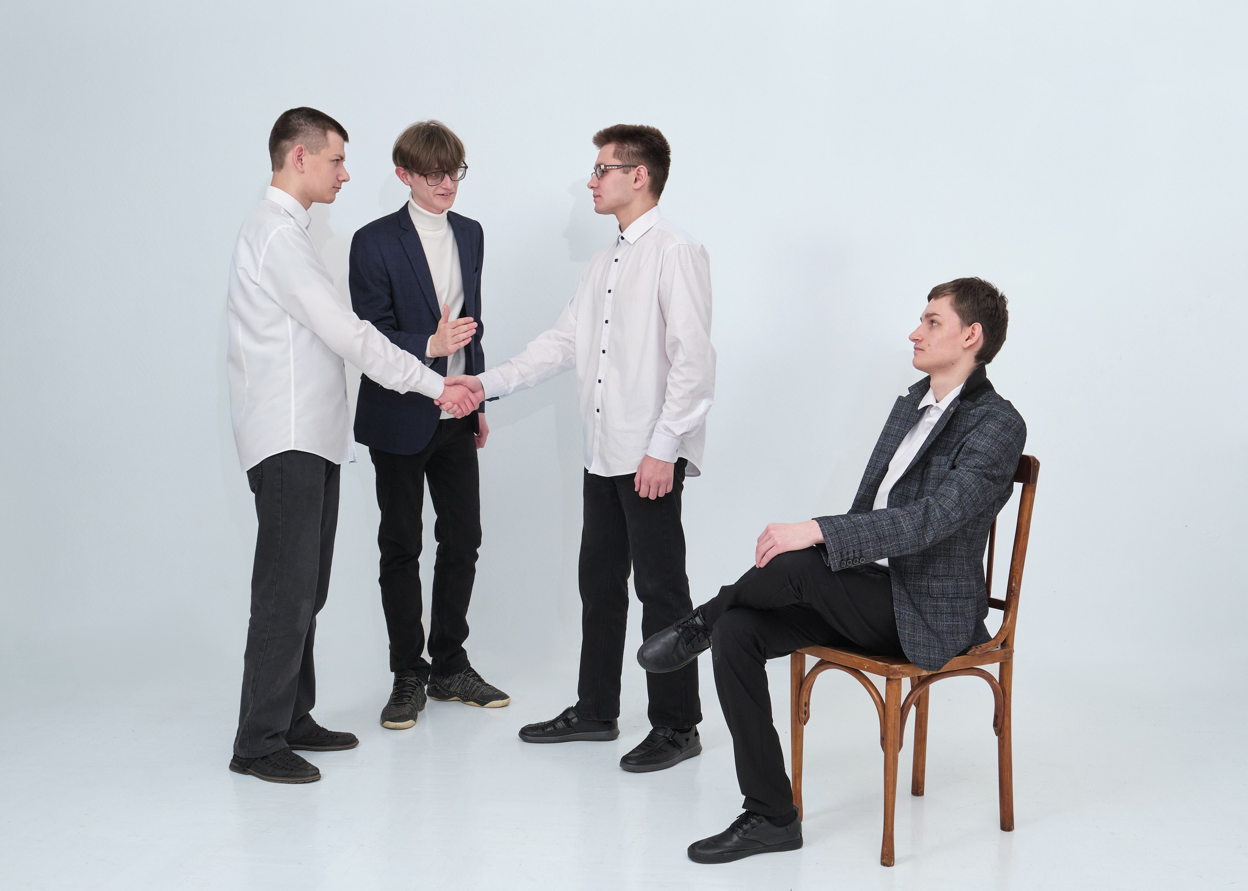 Выпускной альбом 11 класс. Заказать фотоальбомы на выпускной