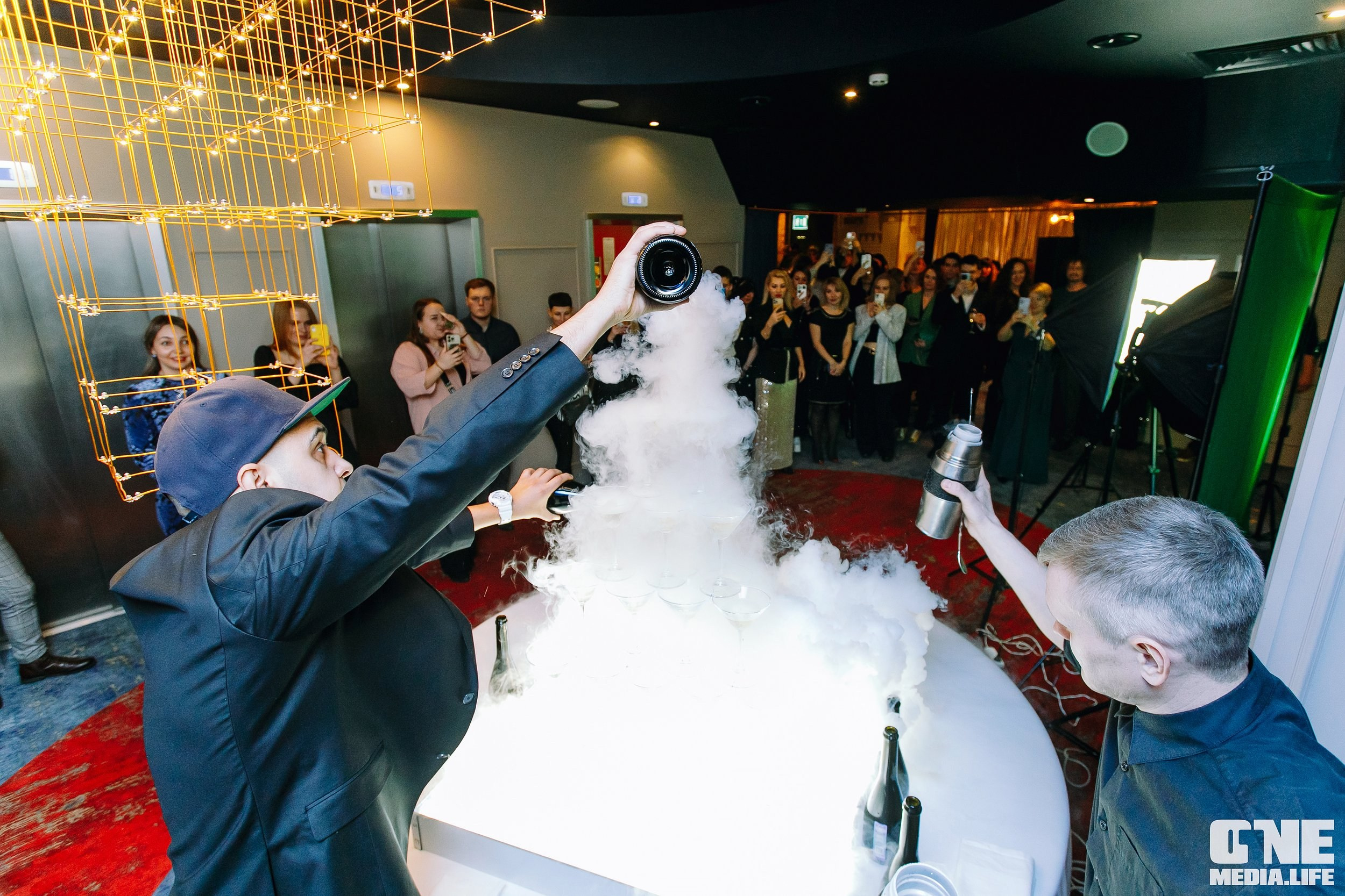 Новогодний Огонёк от Верю в Чудо. One Media Life: фоторепортажи, фотоотчеты с мероприятий и заведений