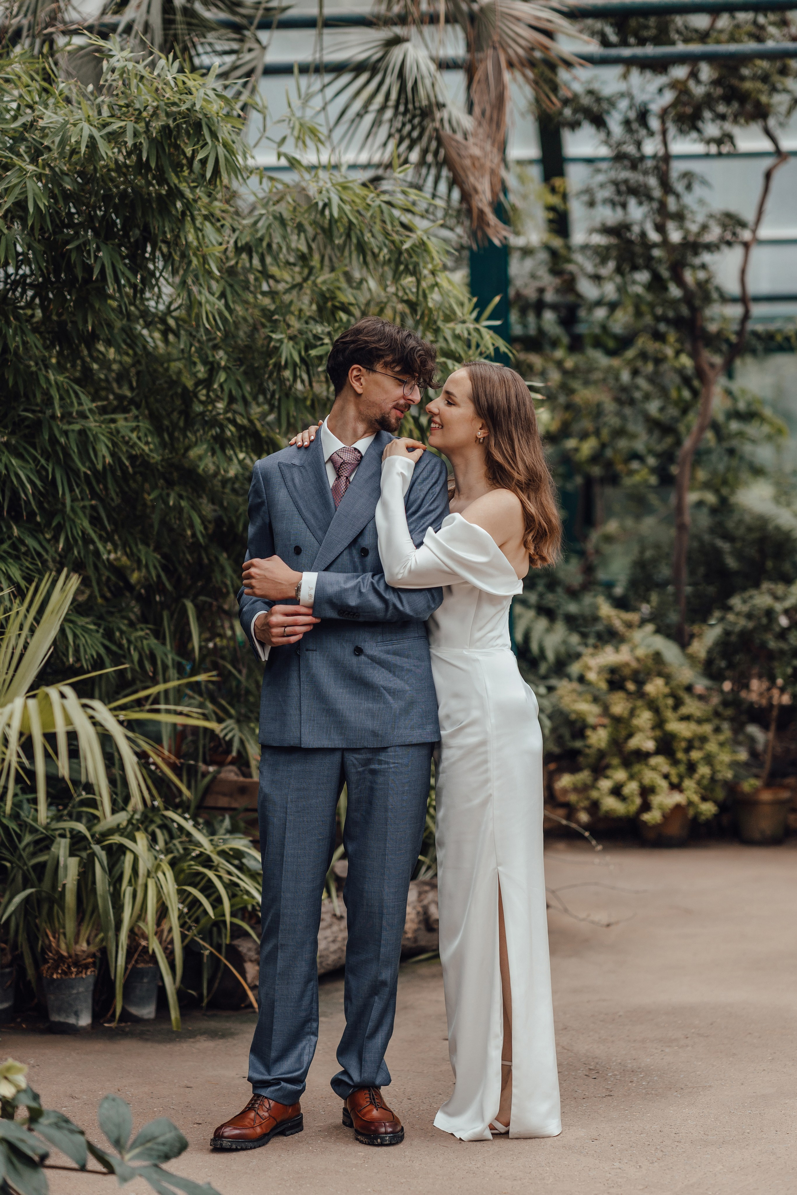 Свадебная фотосессия в Оранжерее в Москве