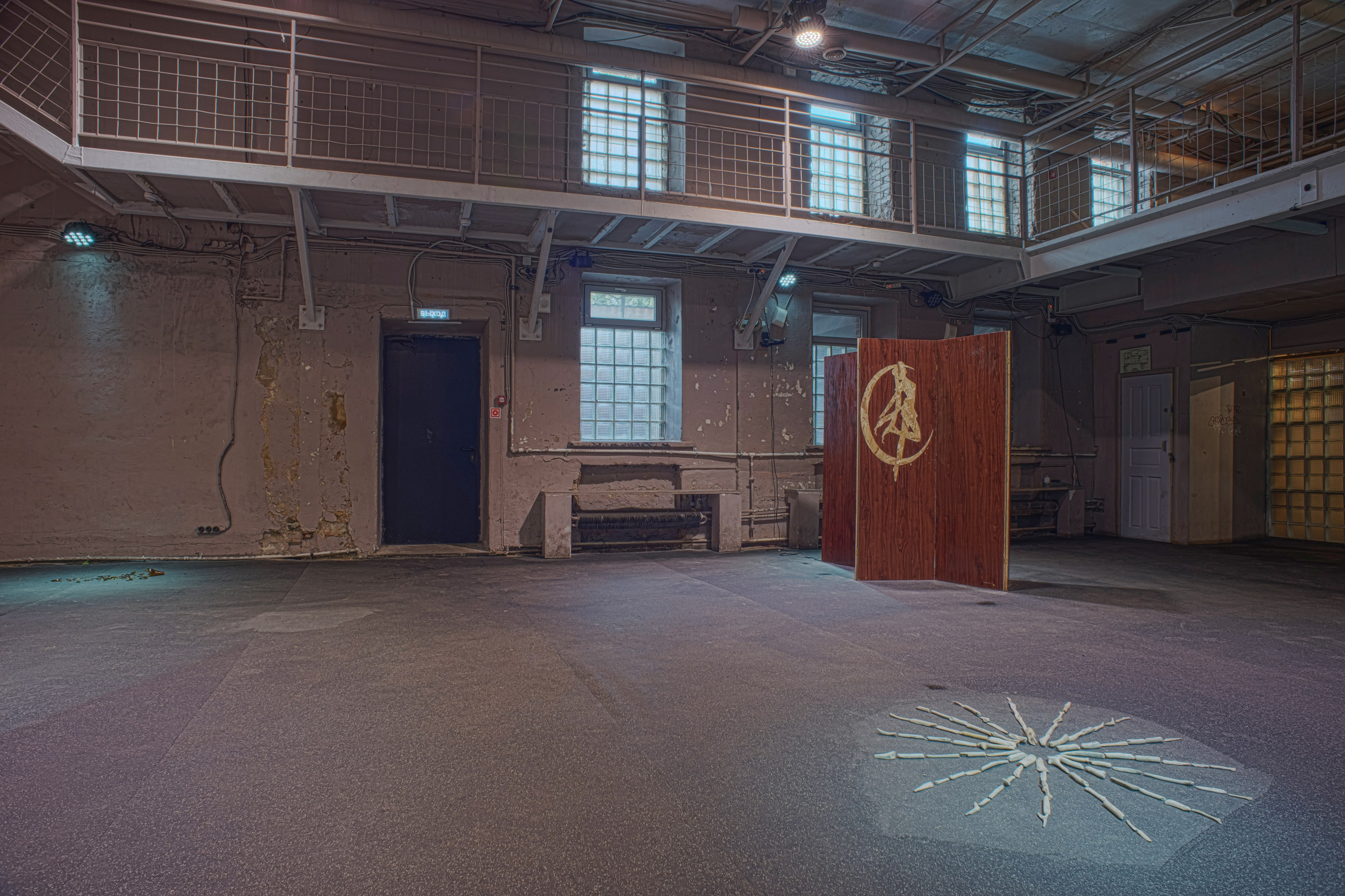 «Почти увиденное», групповая выставка, 26.09-04.10, ЦТИ «Фабрика», Москва. Лера Круглова