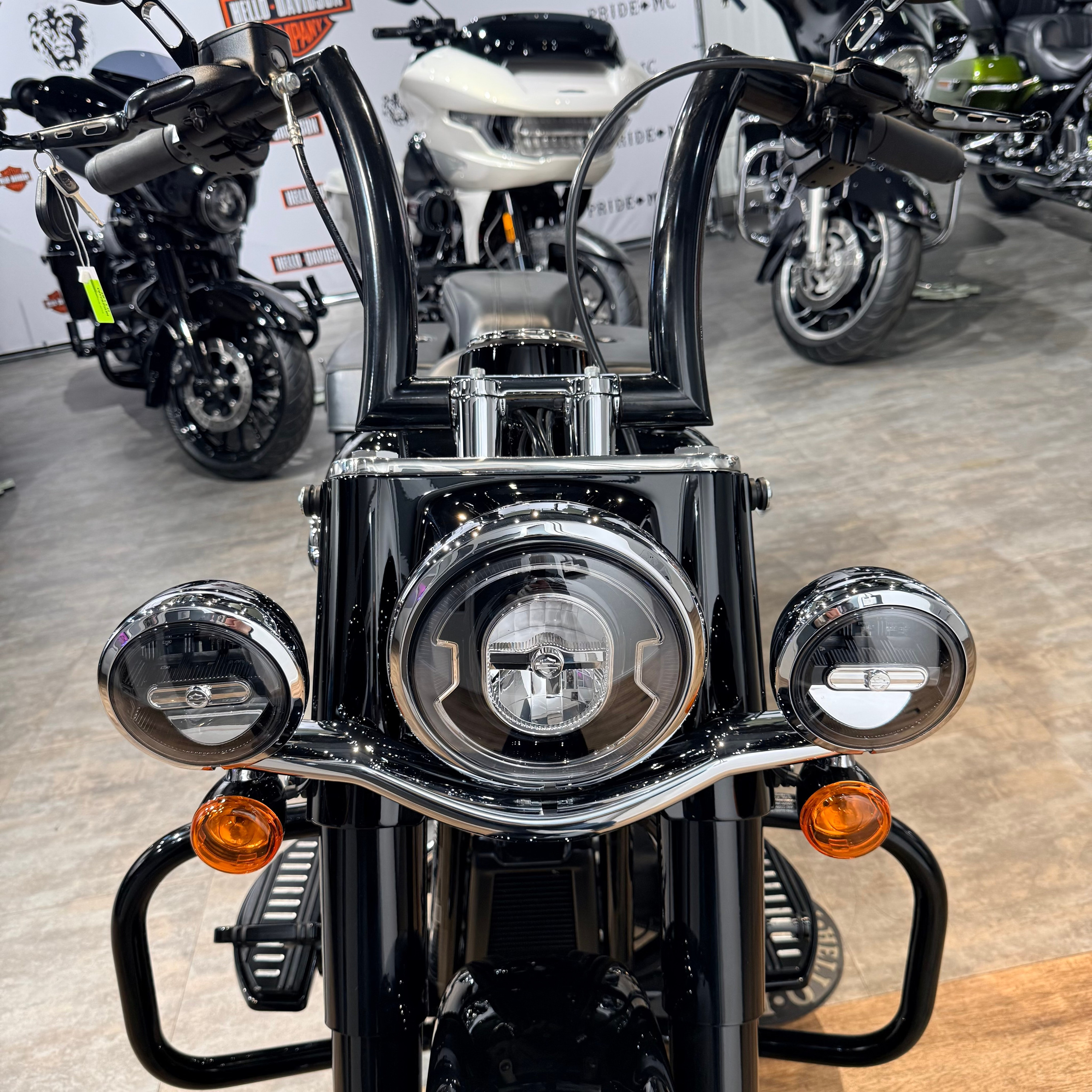 2018 Heritage 107 Black Bagger (VIN *5HD*4774). Hello Davidson, Москва. Только хорошие мотоциклы…