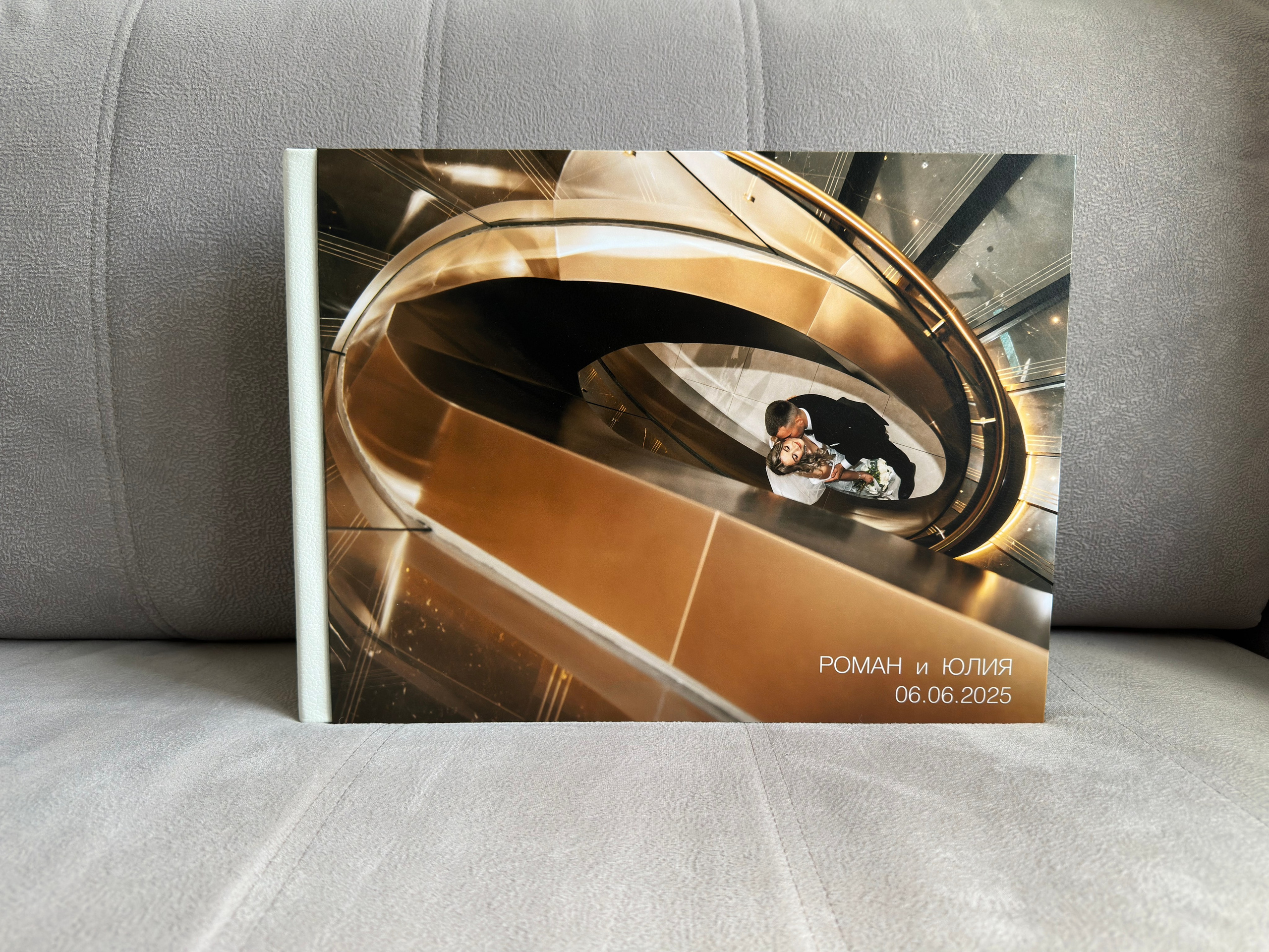 Фотокниги из свадебных фотографий