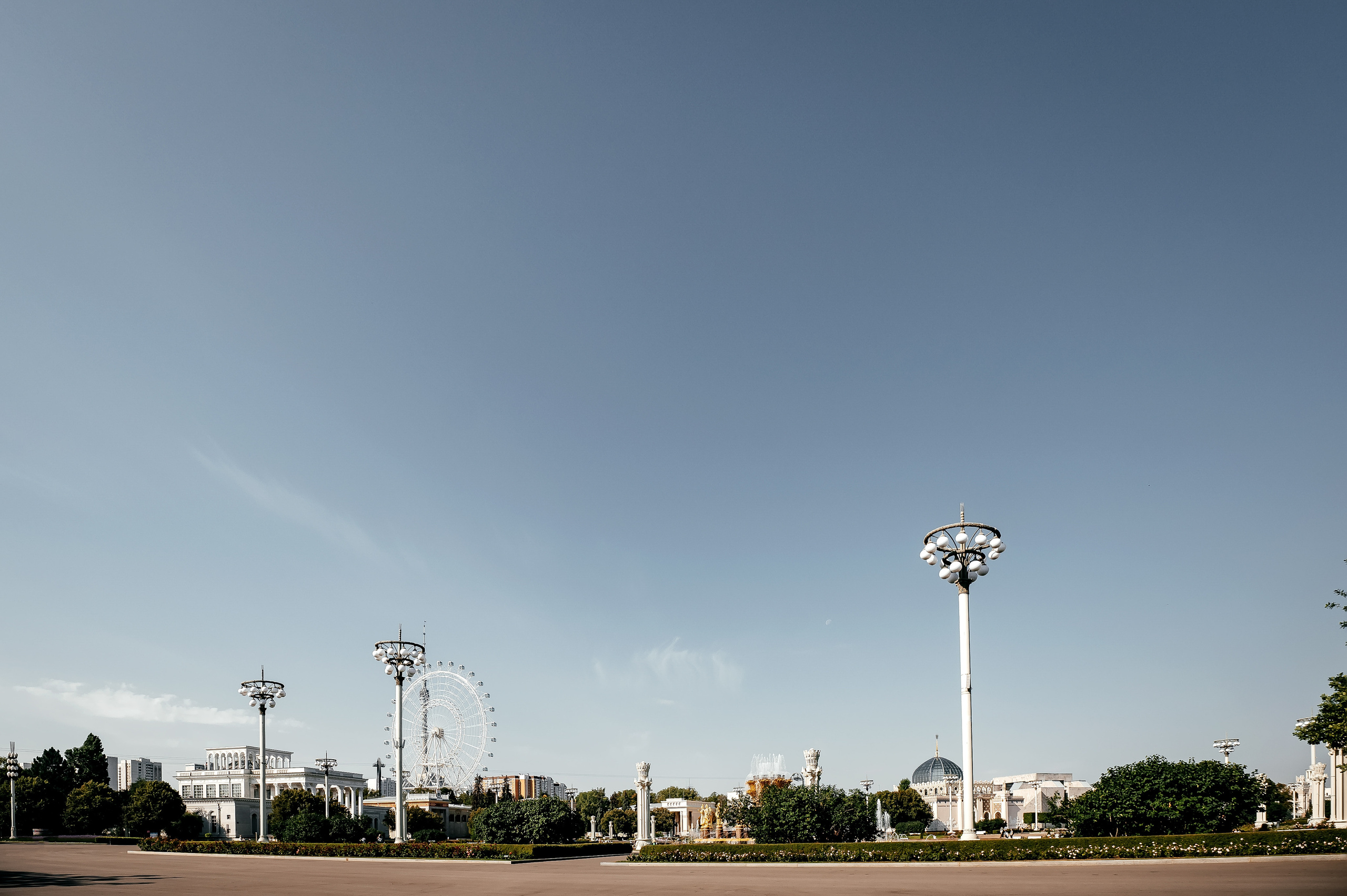 ВДНХ, Лужковский мост, Москва, свадьба. Свадебный и семейный фотограф Виктория Носачёва. Щелково, Москва и МО