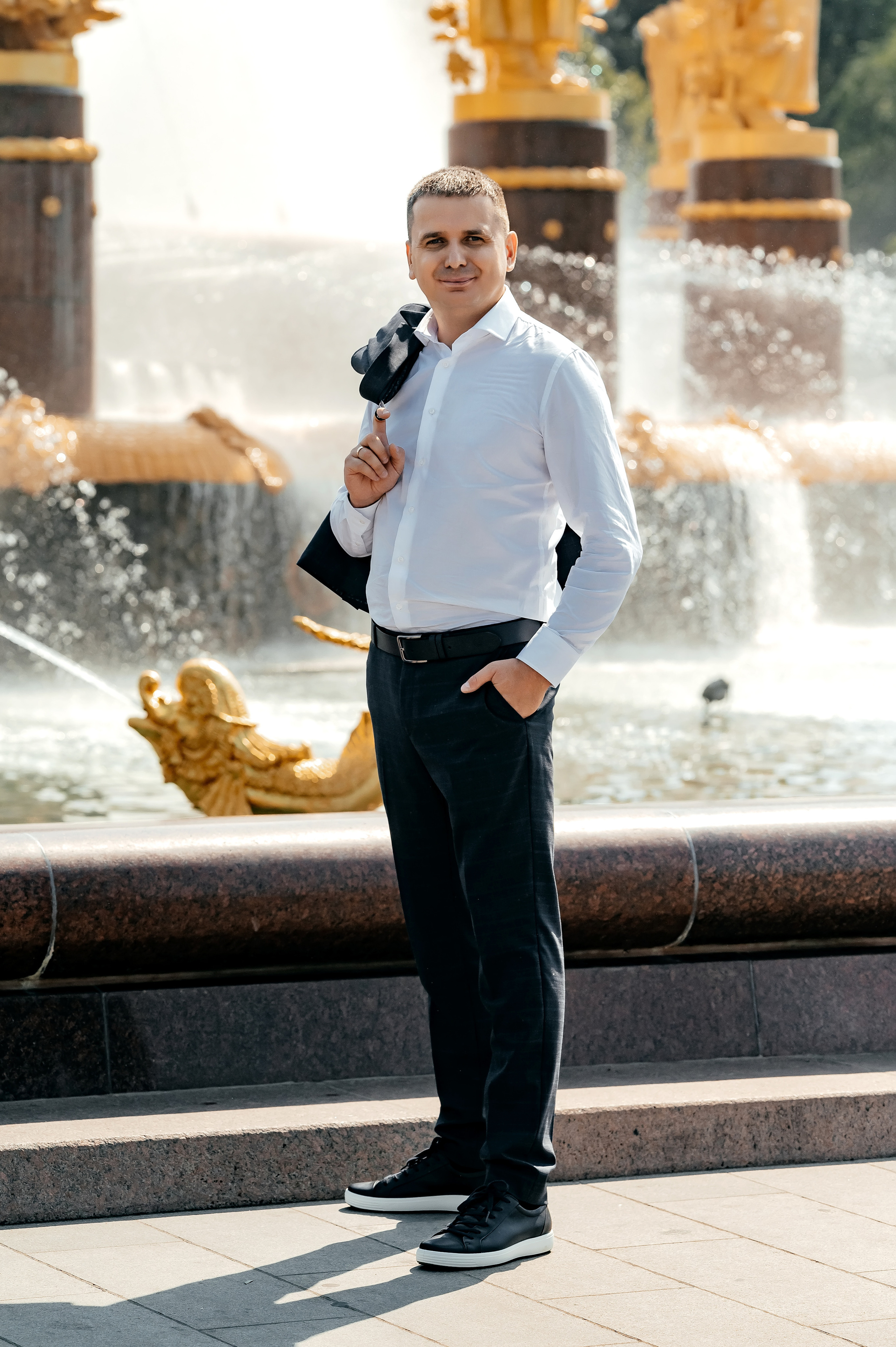 ВДНХ, Лужковский мост, Москва, свадьба. Свадебный и семейный фотограф Виктория Носачёва. Щелково, Москва и МО