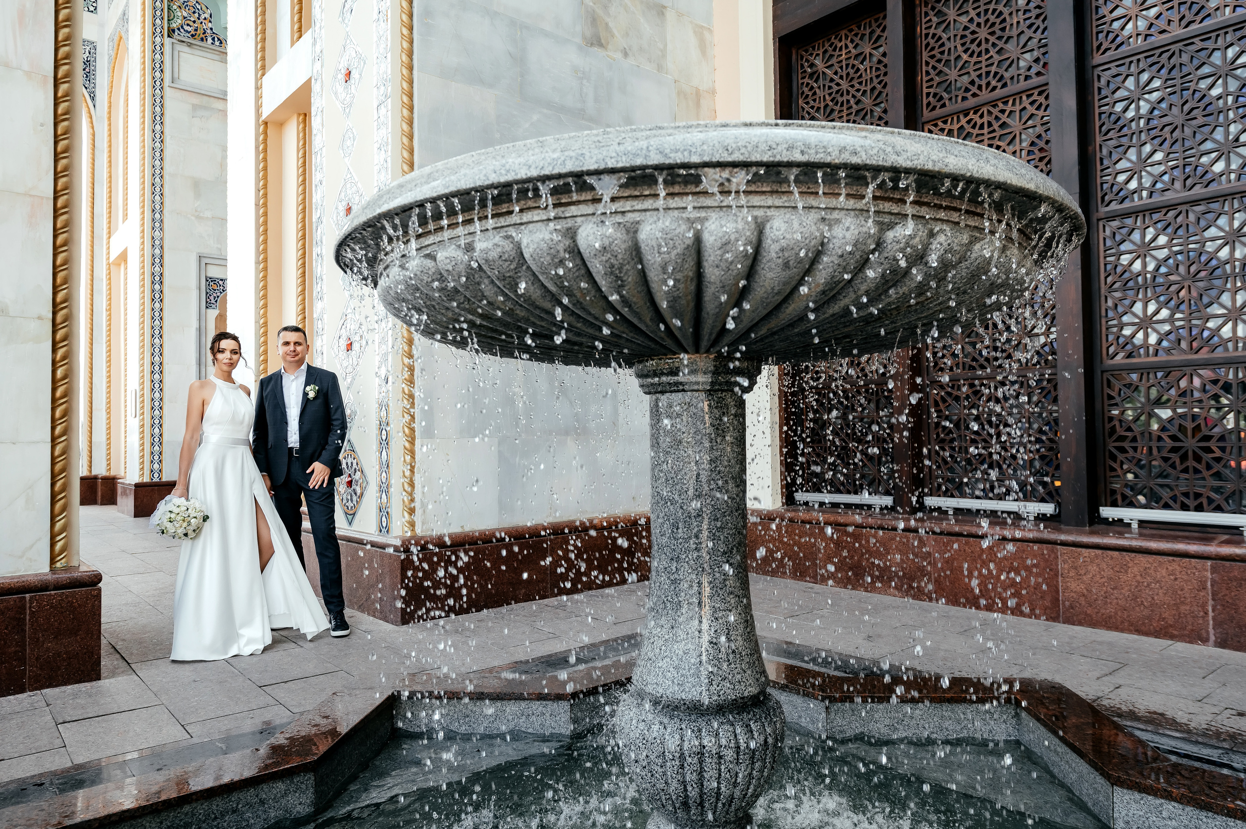 ВДНХ, Лужковский мост, Москва, свадьба. Свадебный и семейный фотограф Виктория Носачёва. Щелково, Москва и МО
