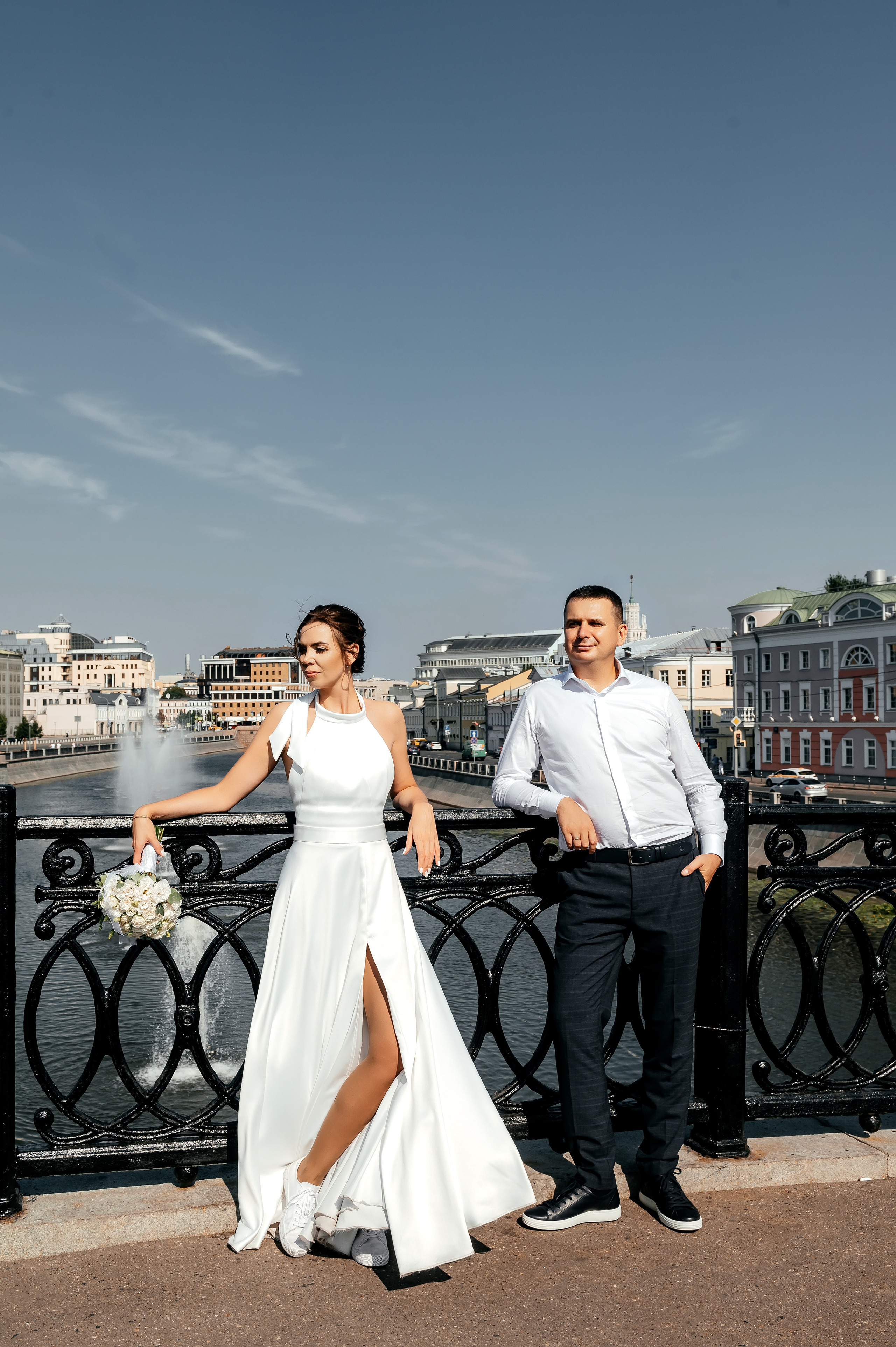 ВДНХ, Лужковский мост, Москва, свадьба. Свадебный и семейный фотограф Виктория Носачёва. Щелково, Москва и МО