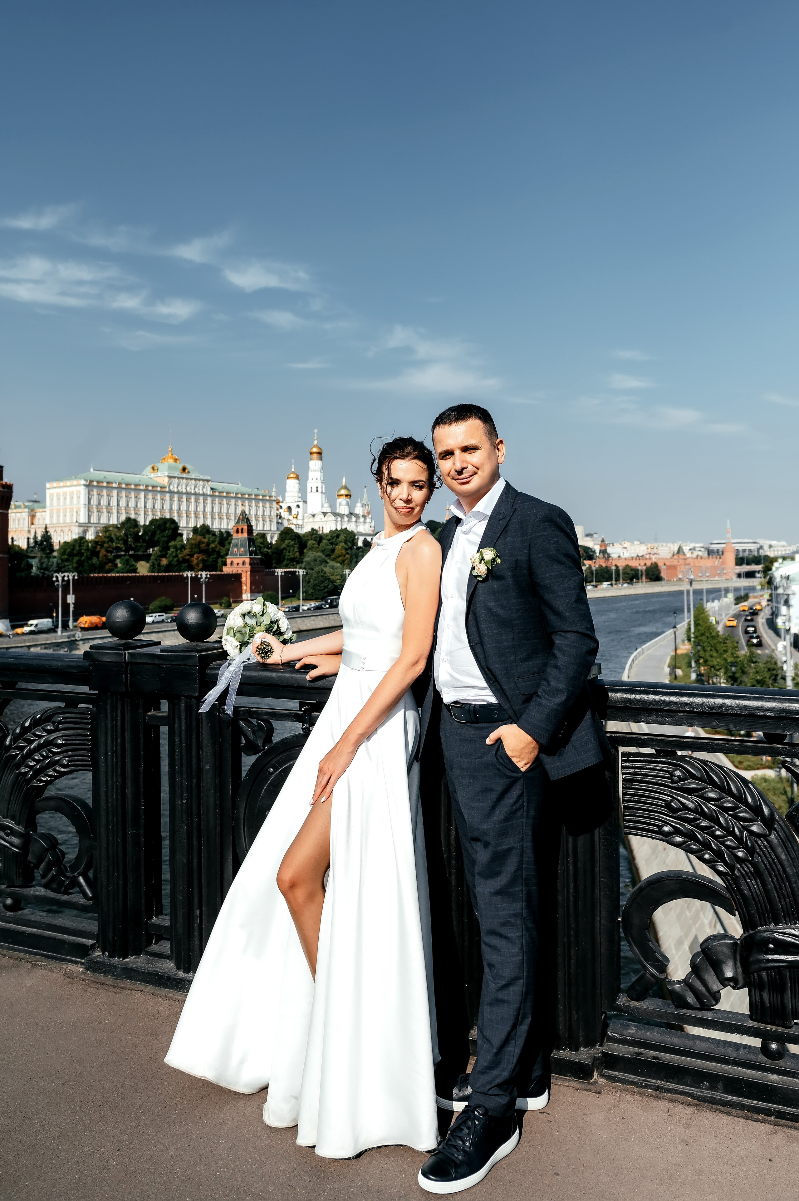 ВДНХ, Лужковский мост, Москва, свадьба. Свадебный и семейный фотограф Виктория Носачёва. Щелково, Москва и МО