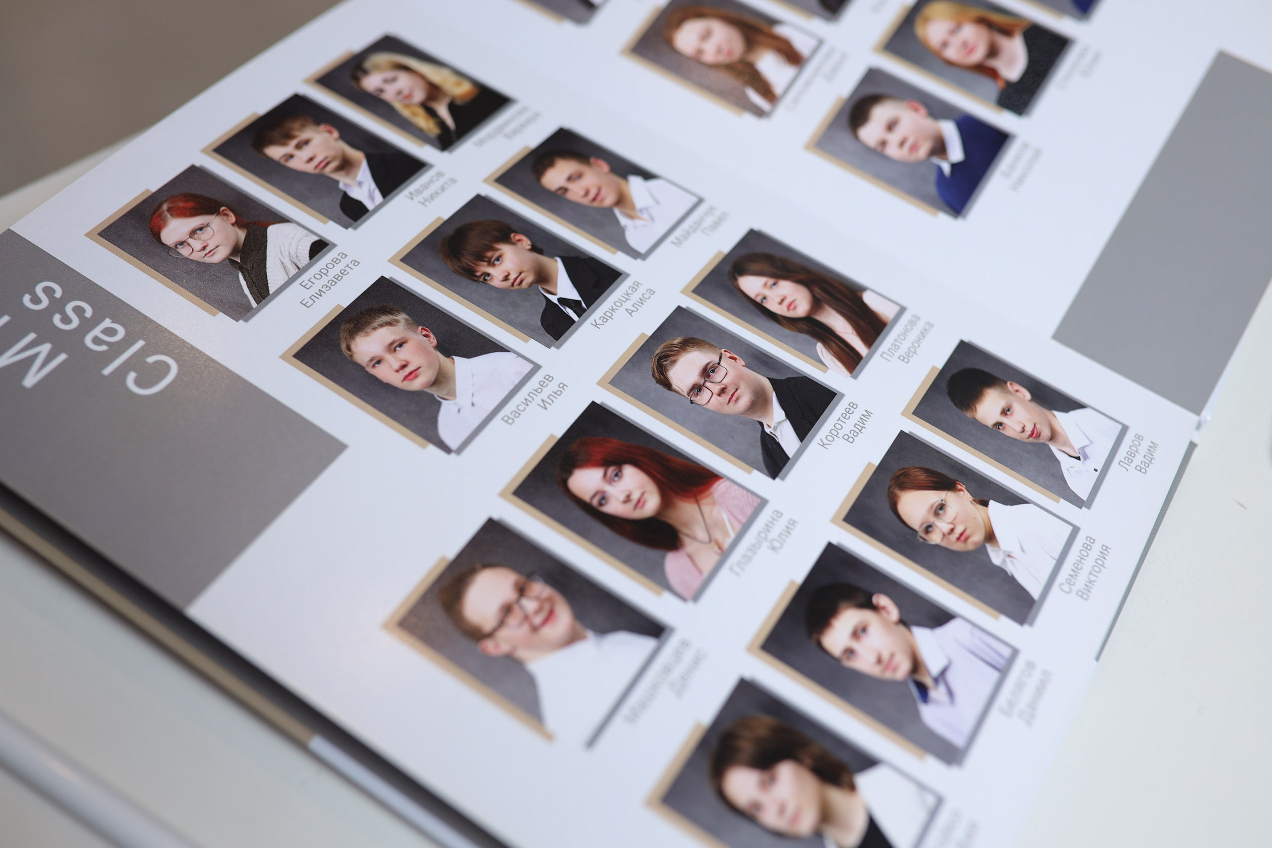 Выпускные альбомы для старших классов. Выпускные альбомы для школьников и детских садов в Санкт-Петербурге