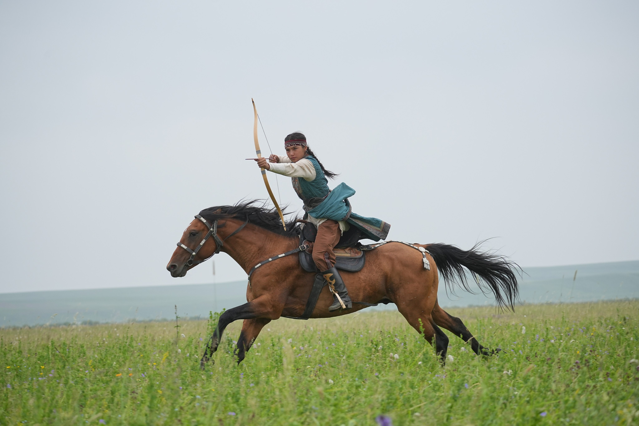 TOPZHARGAN — Центр национального духа